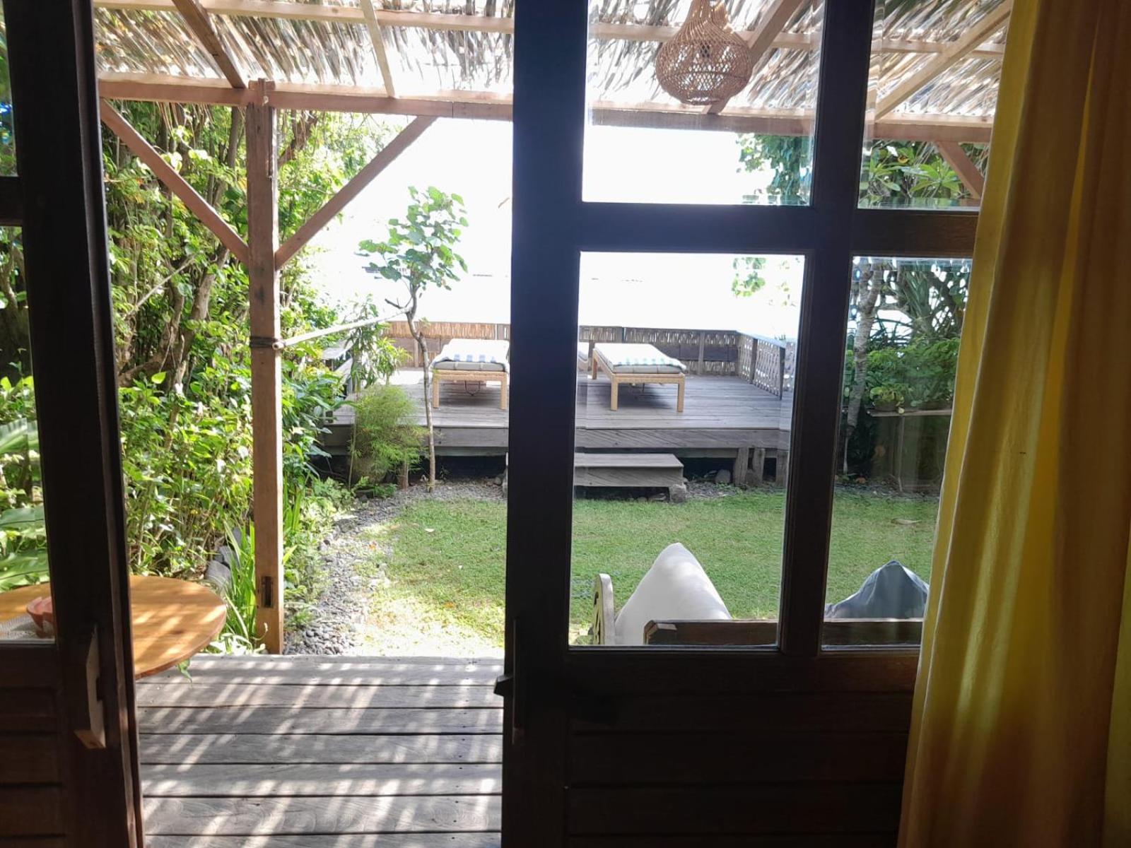 Two-Bedroom Bungalow with Ocean View photo 2