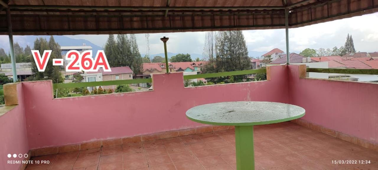 Villa photo 2