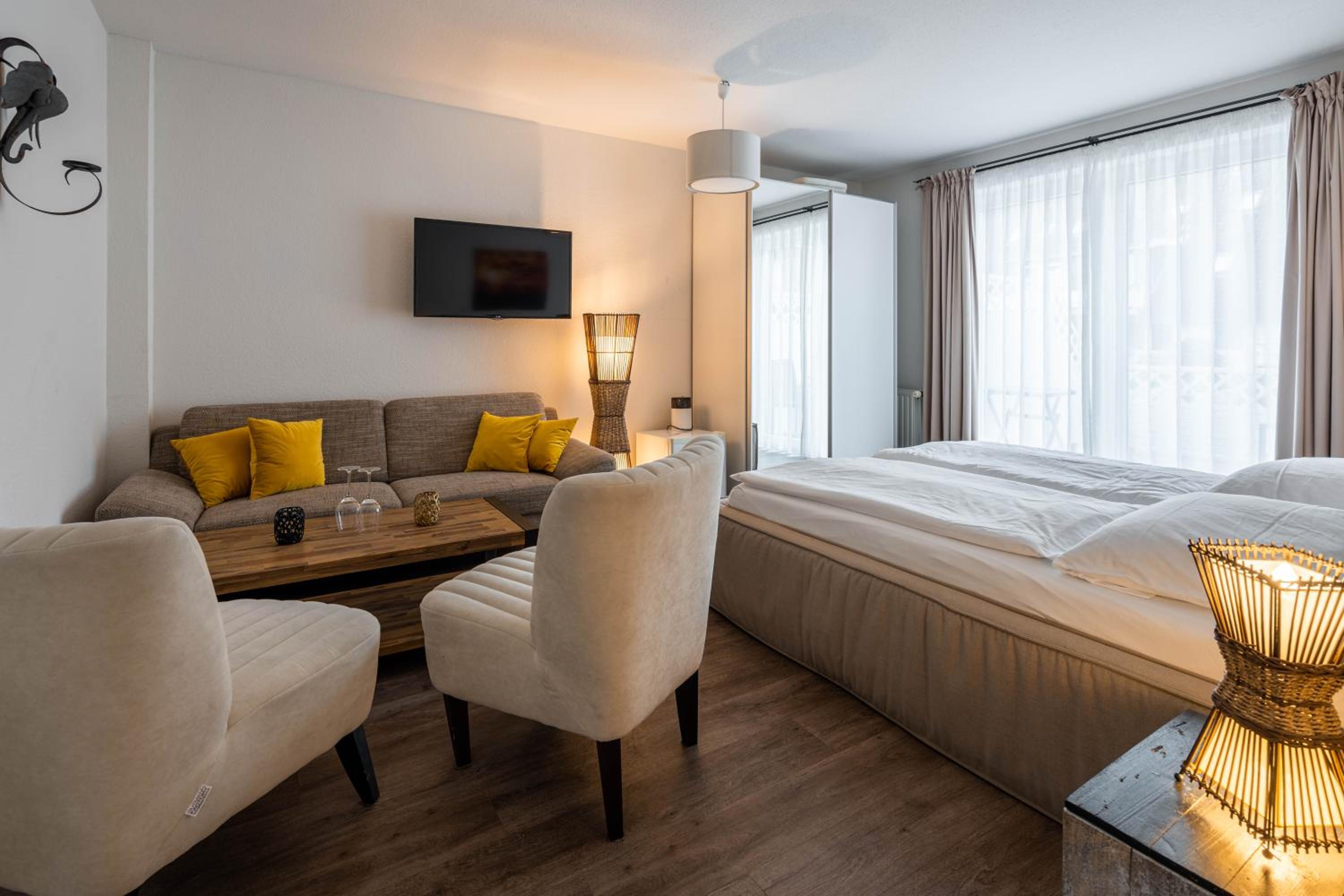 Deluxe Double Room with Terrace