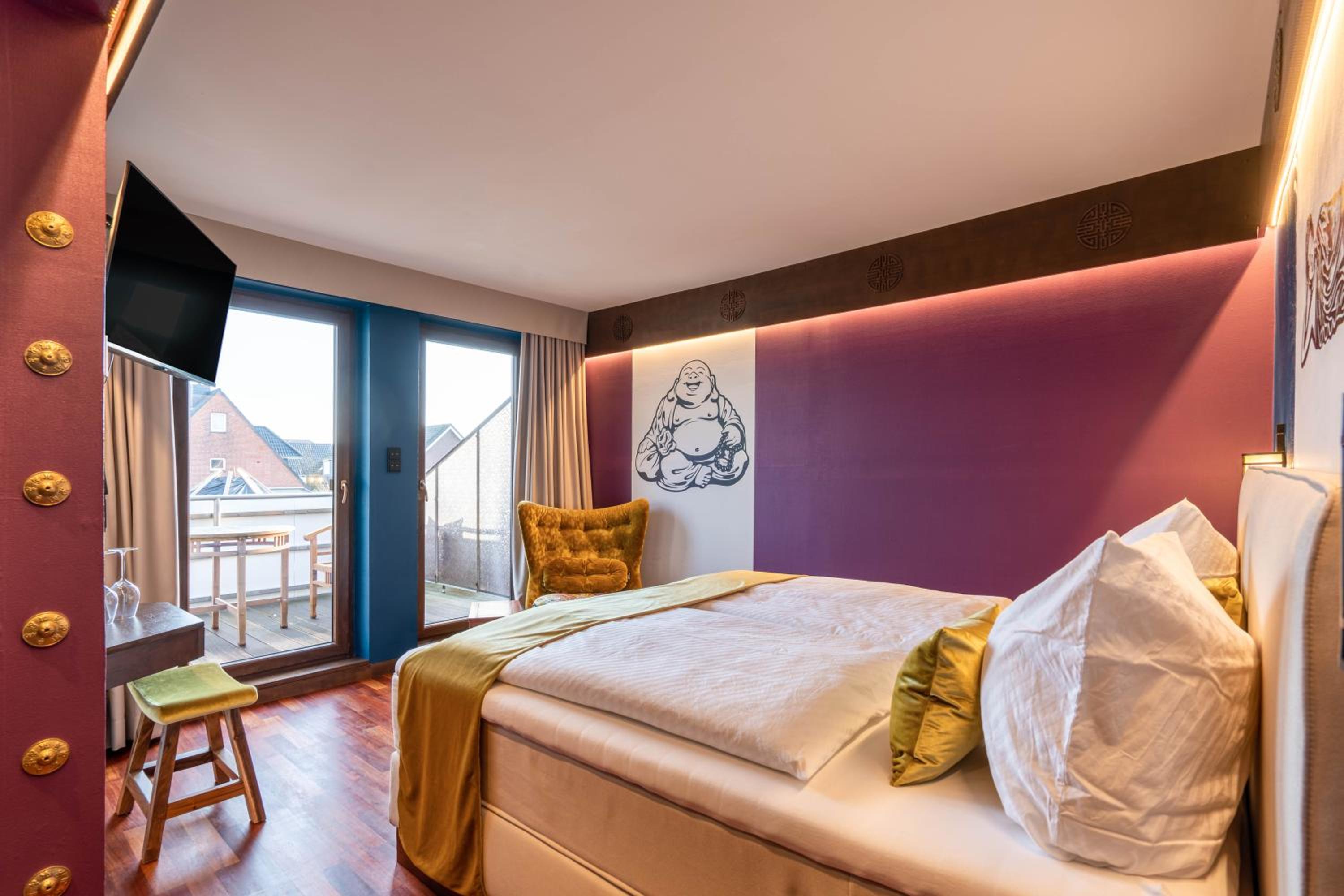 Deluxe Double Room with Balcony
