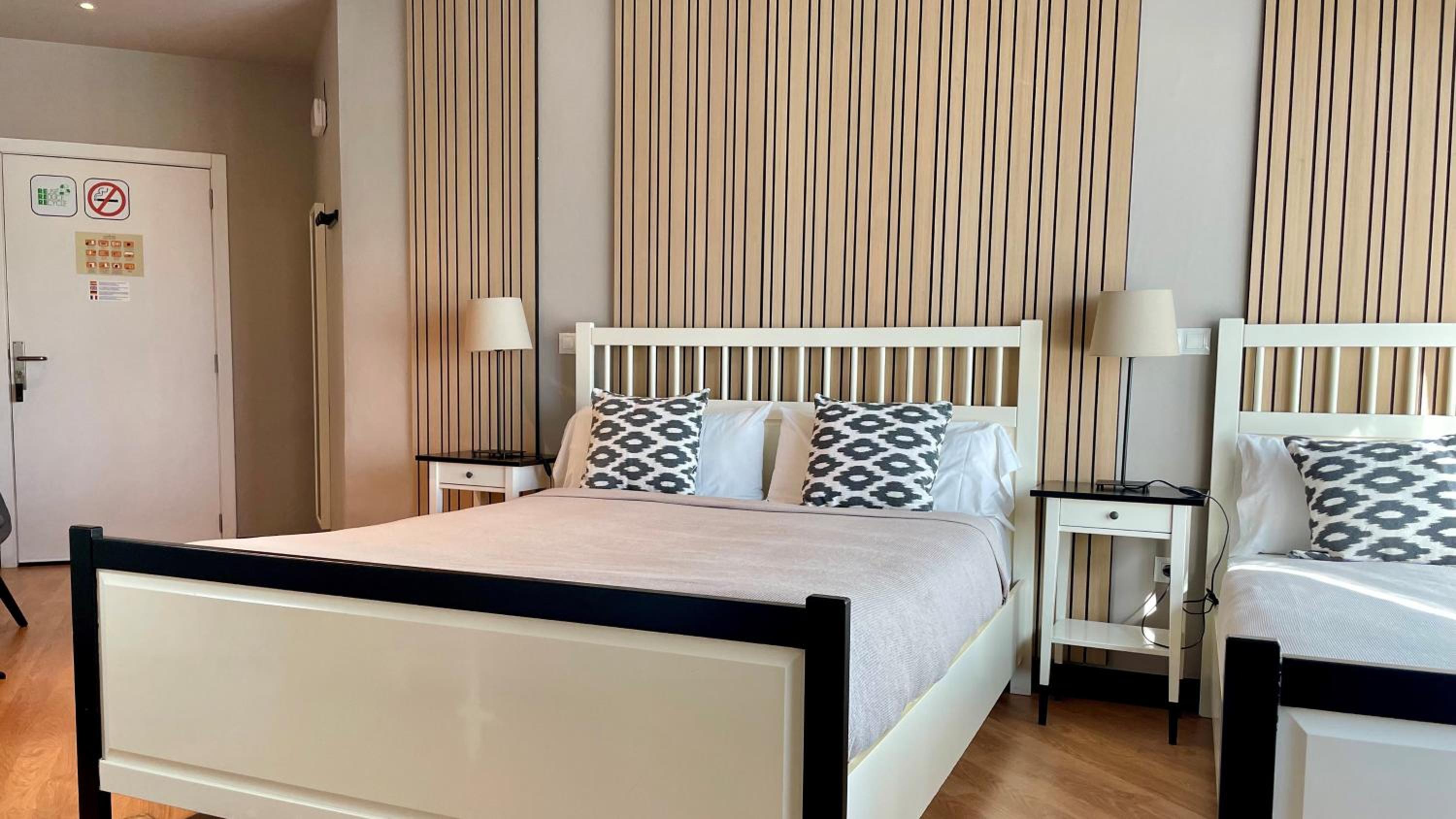 Superior Triple Room with Views - Photo 122