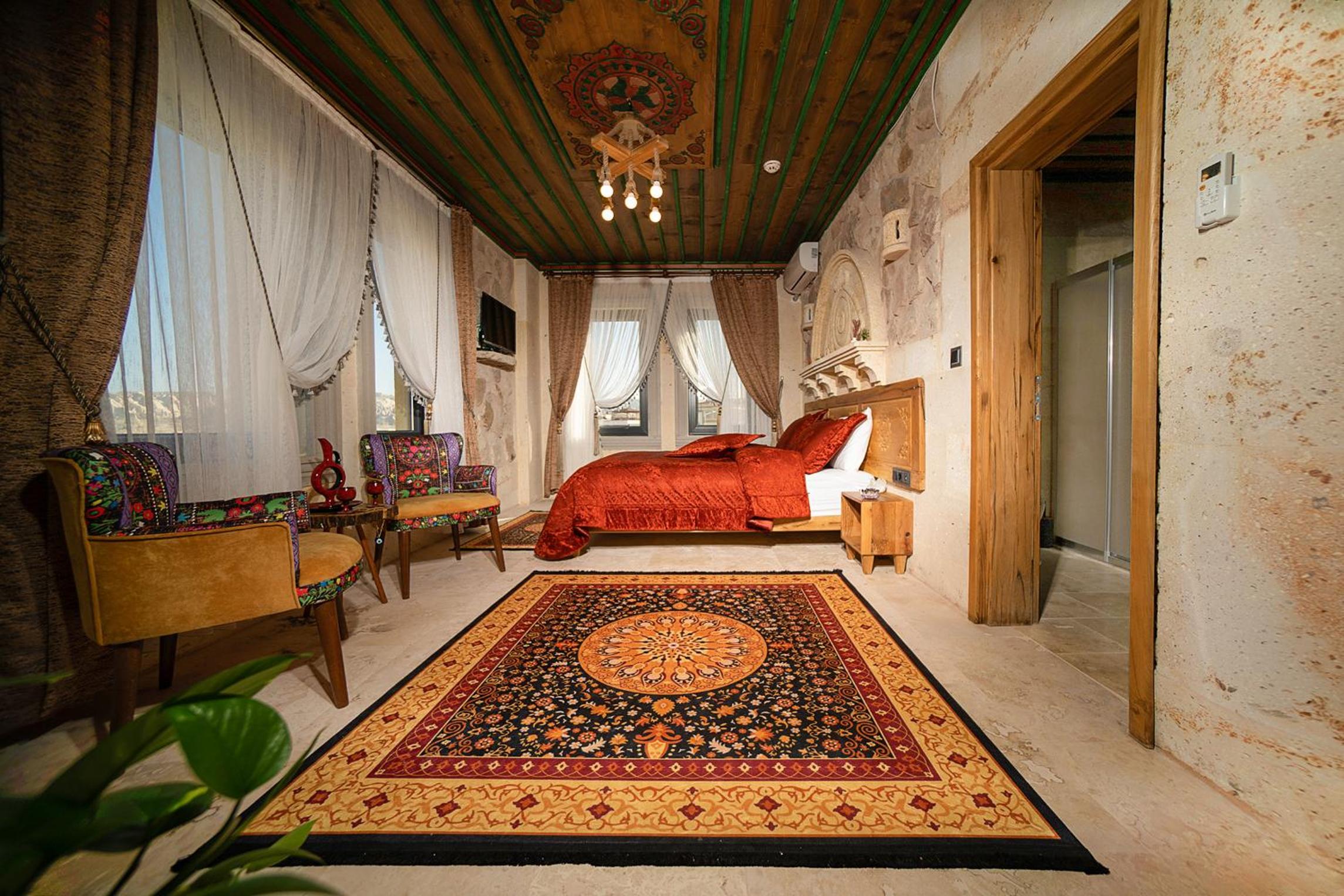 Deluxe Double Room - Photo 19