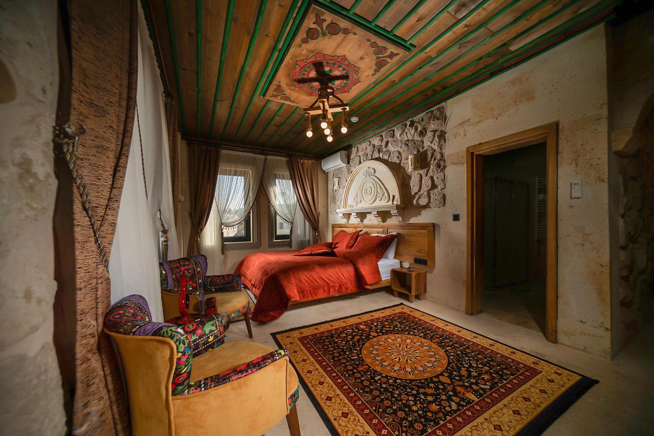 Deluxe Double Room - Photo 1