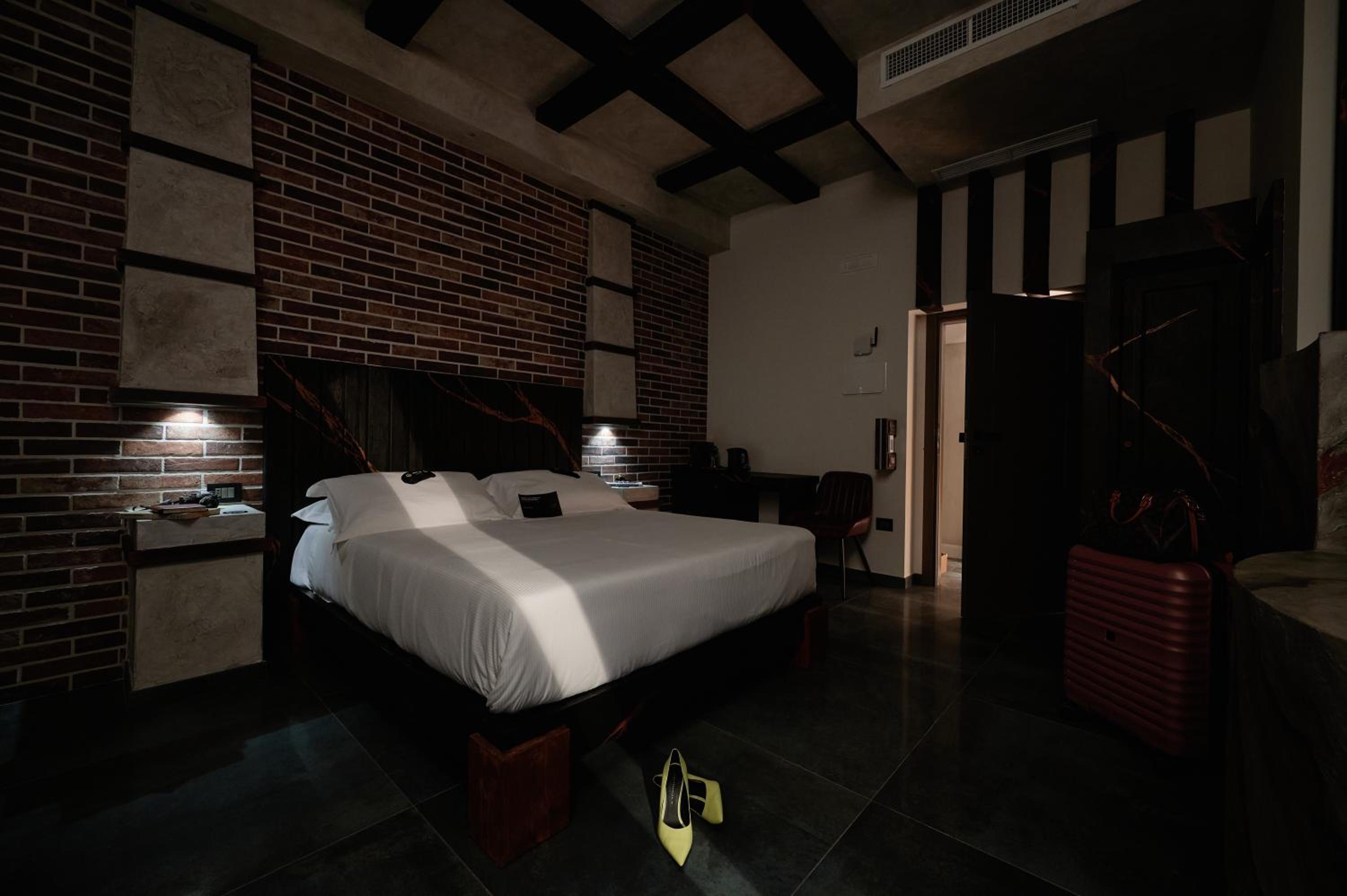 Queen Room with Spa Bath - Photo 5