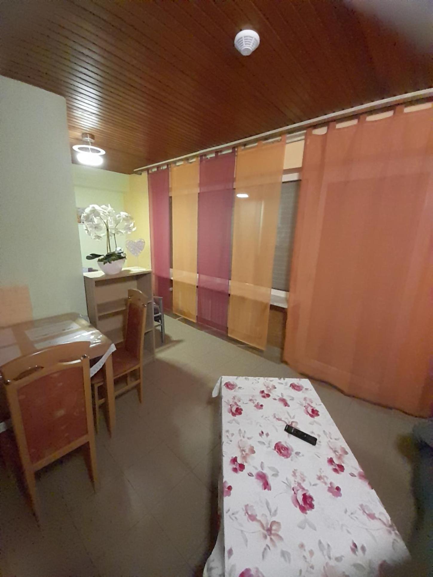 Triple Room with Private Bathroom photo 1