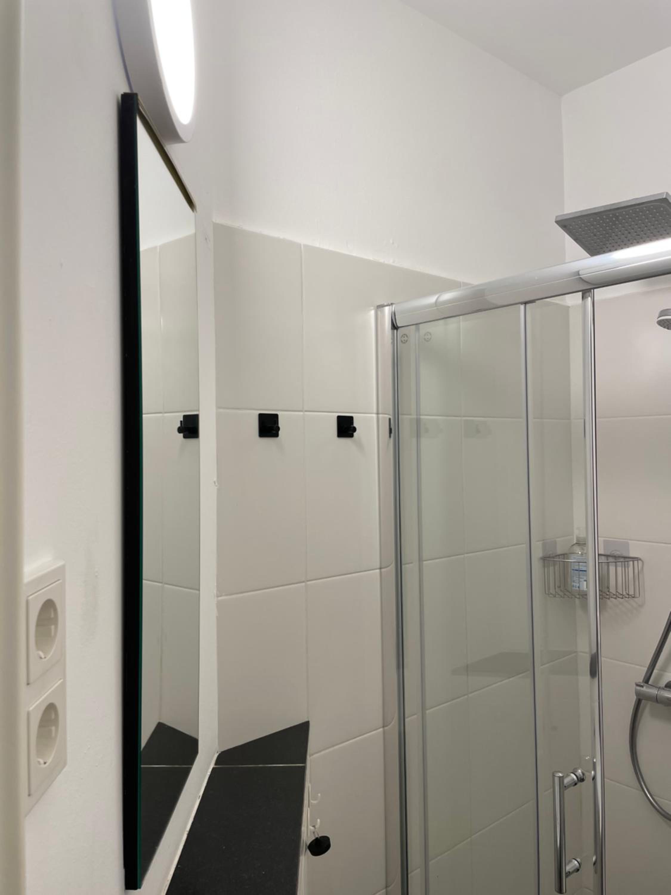 Twin Room - Photo 14