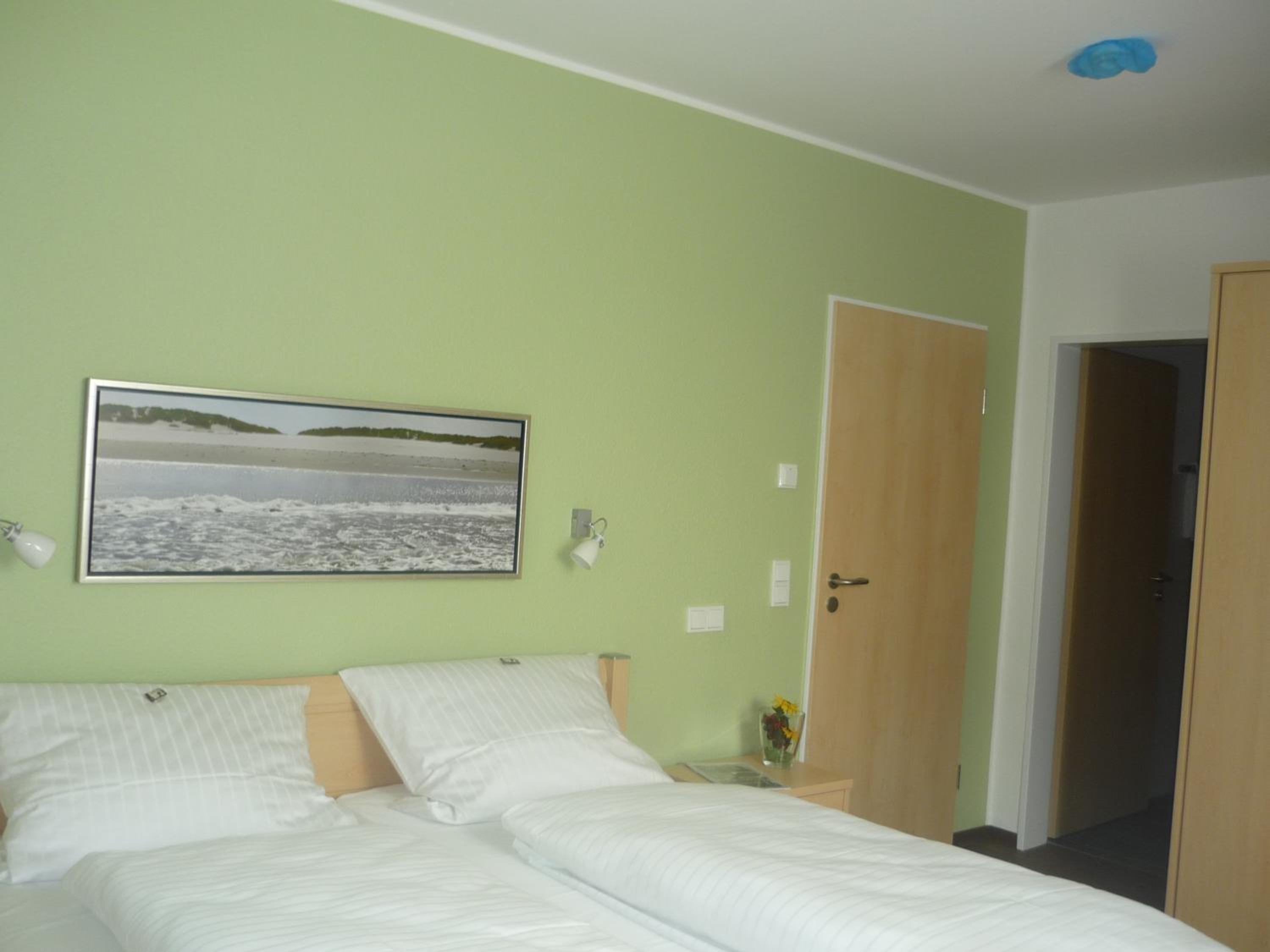Double Room with Private Bathroom photo 3