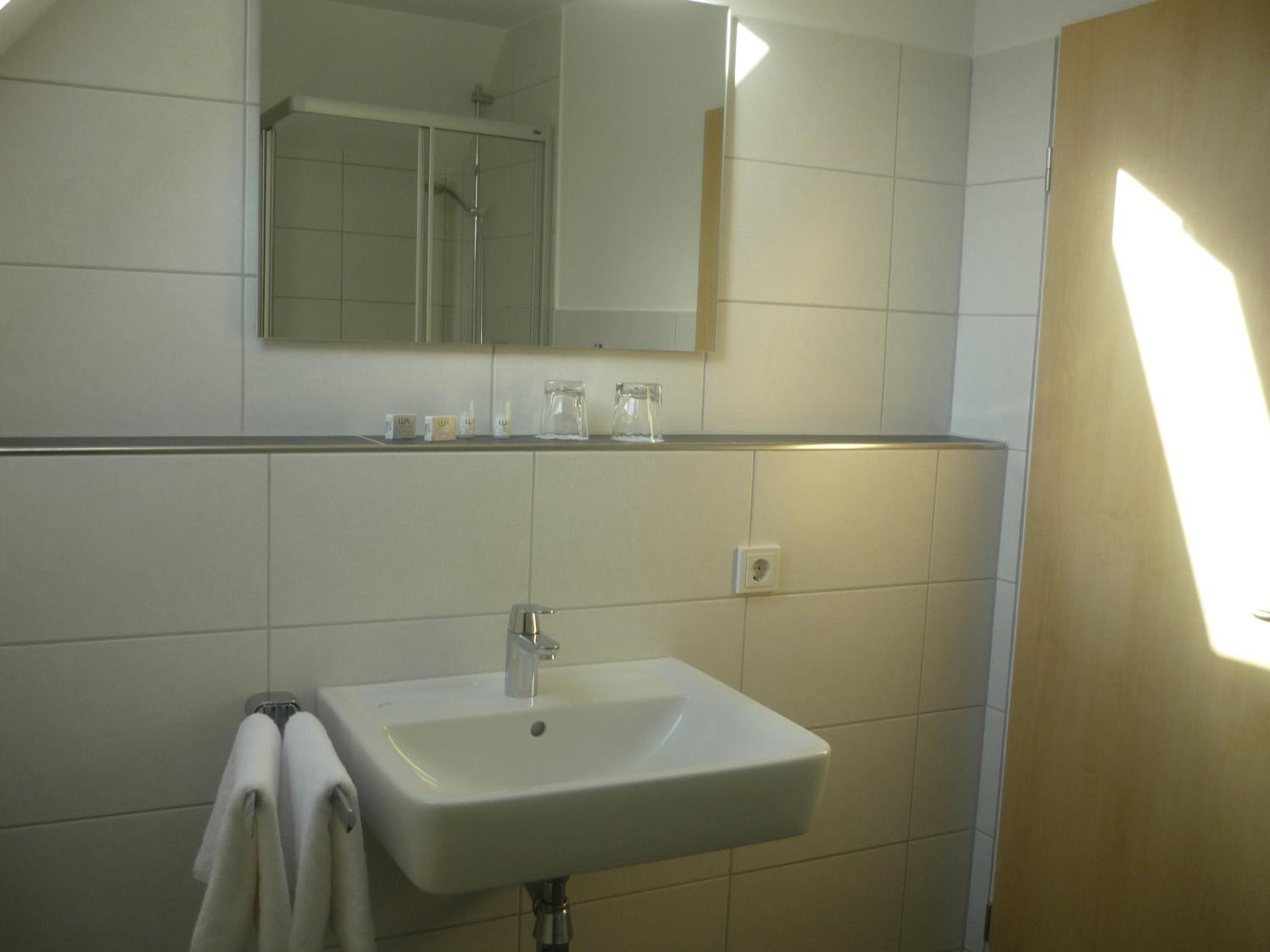 Double Room with Private Bathroom photo 2