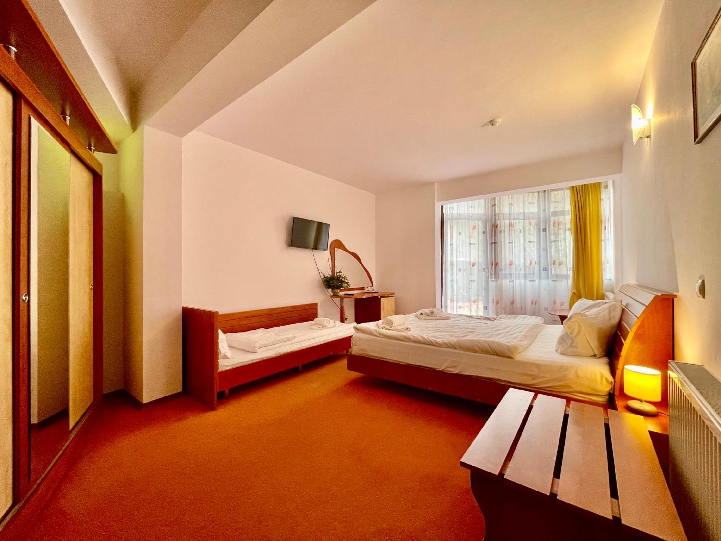Standard Triple Room photo 1