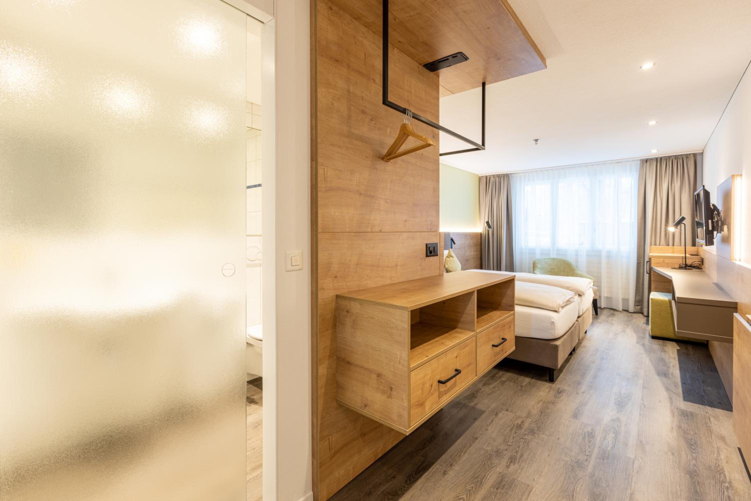Double Room - Photo 36