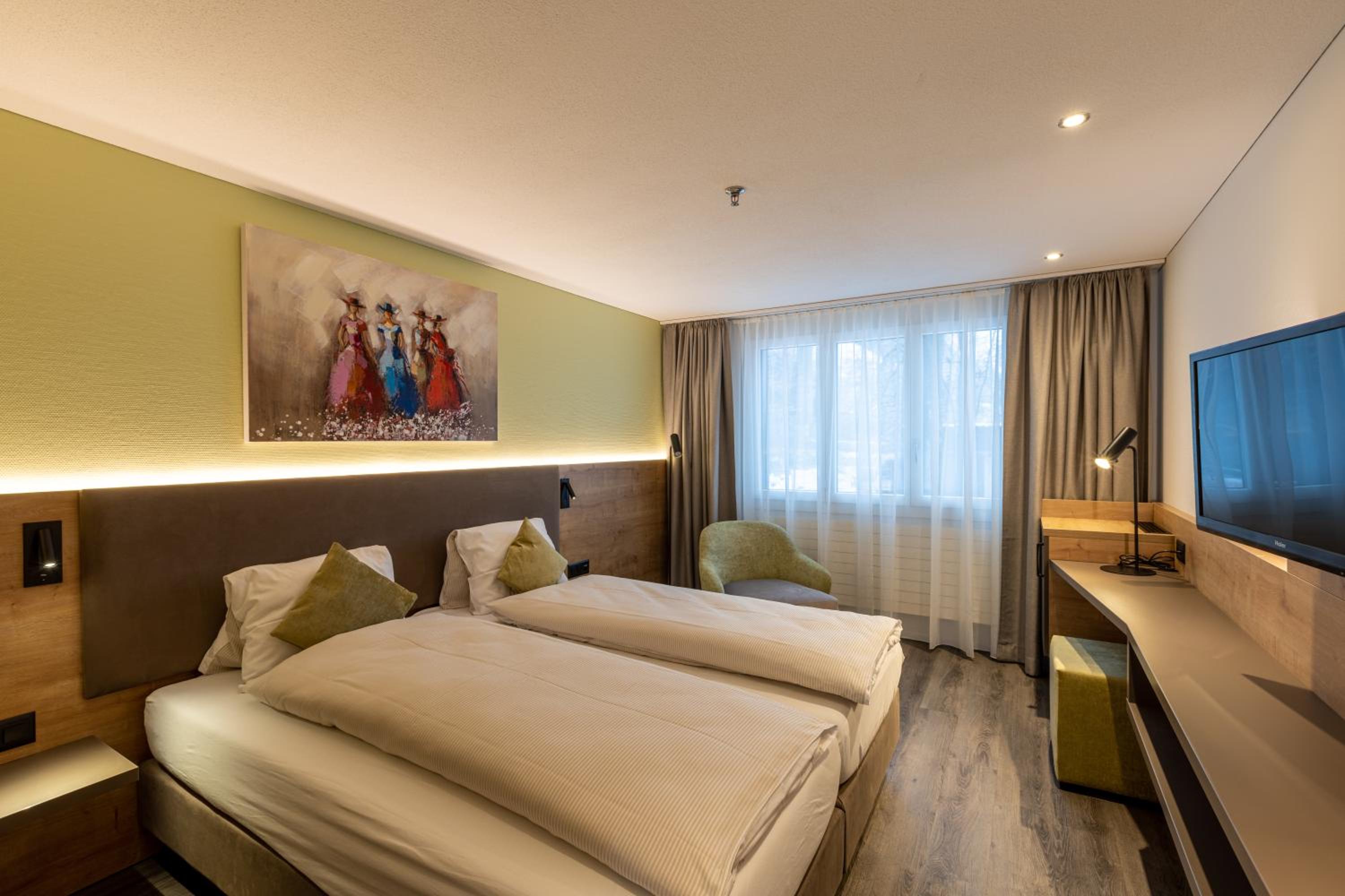 Double Room - Photo 12