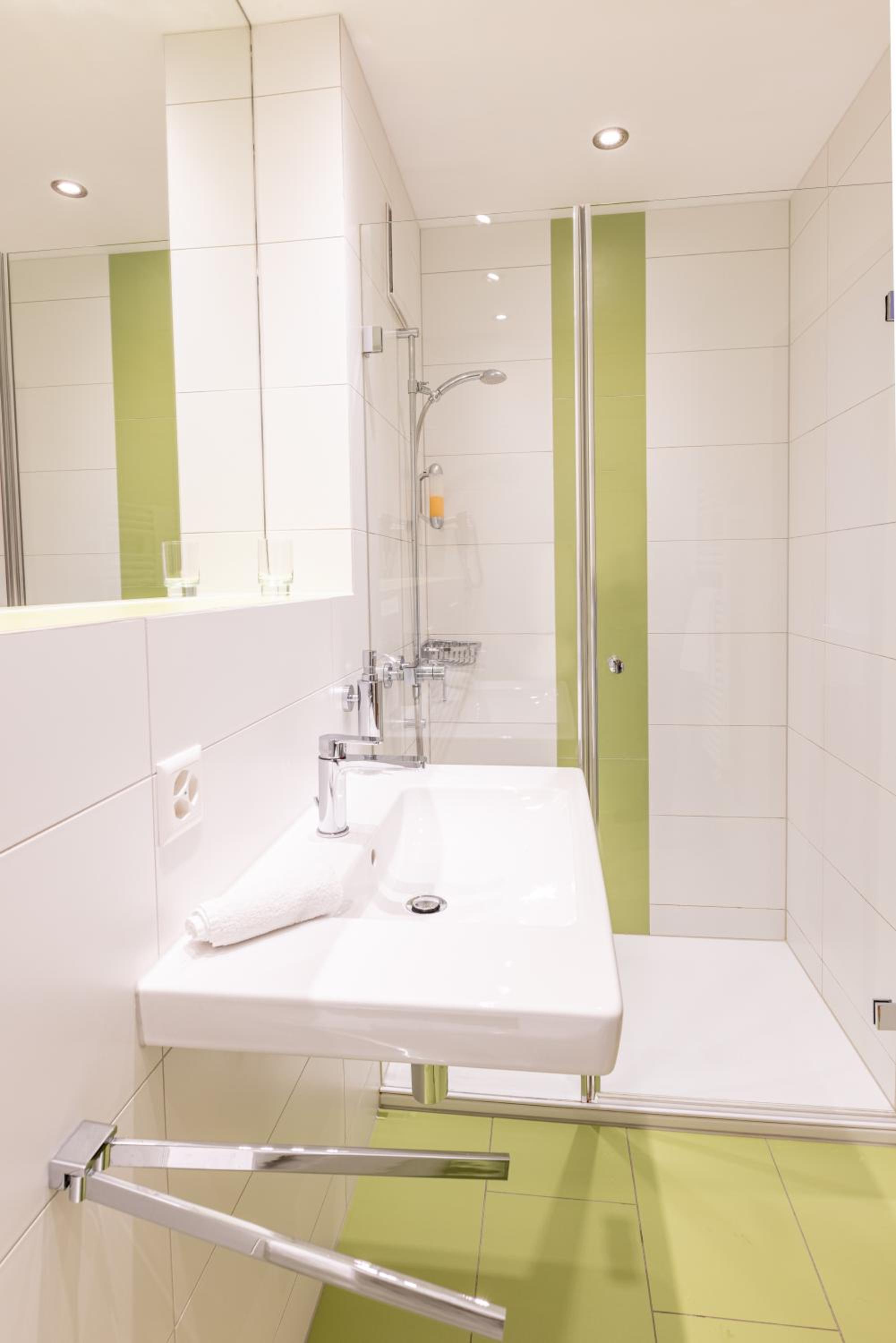 Double Room - Photo 24