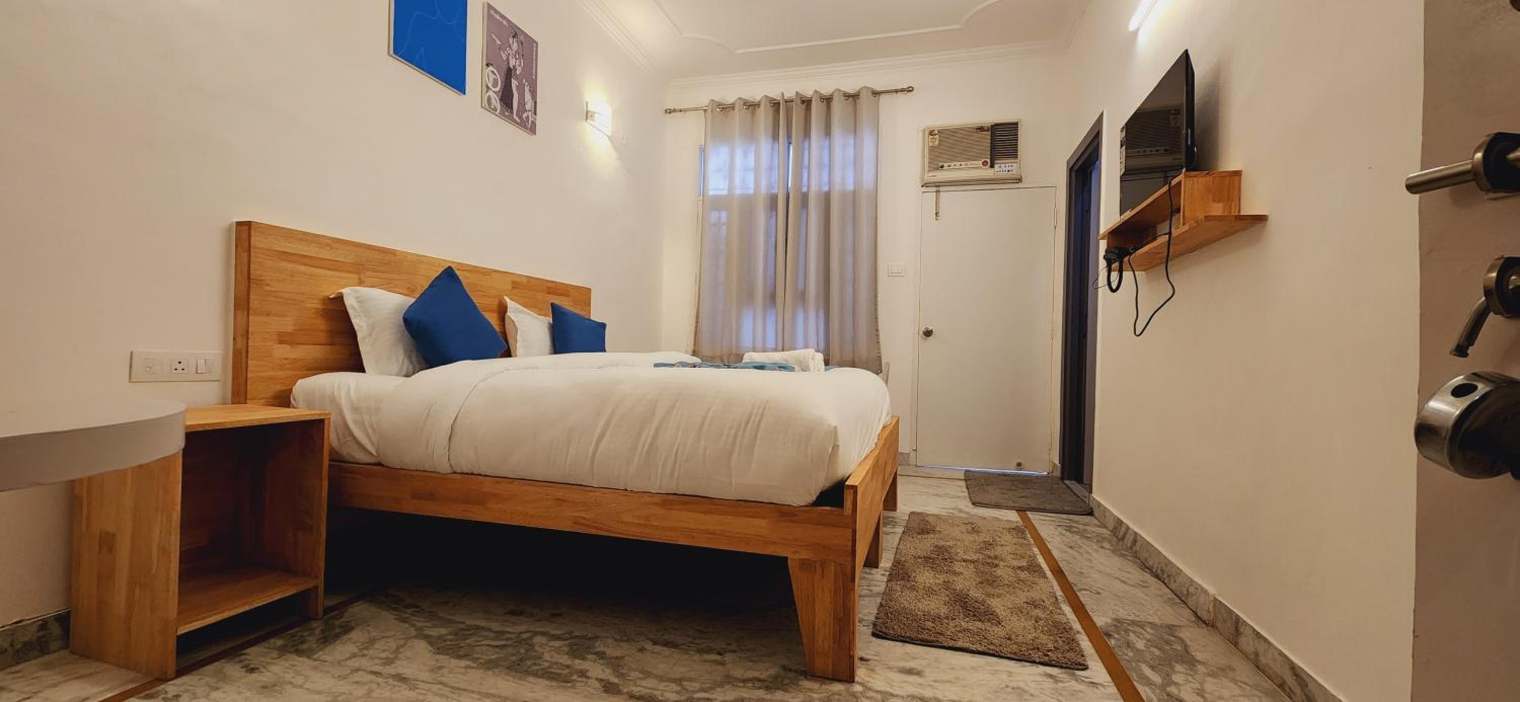 Standard Double Room photo 2