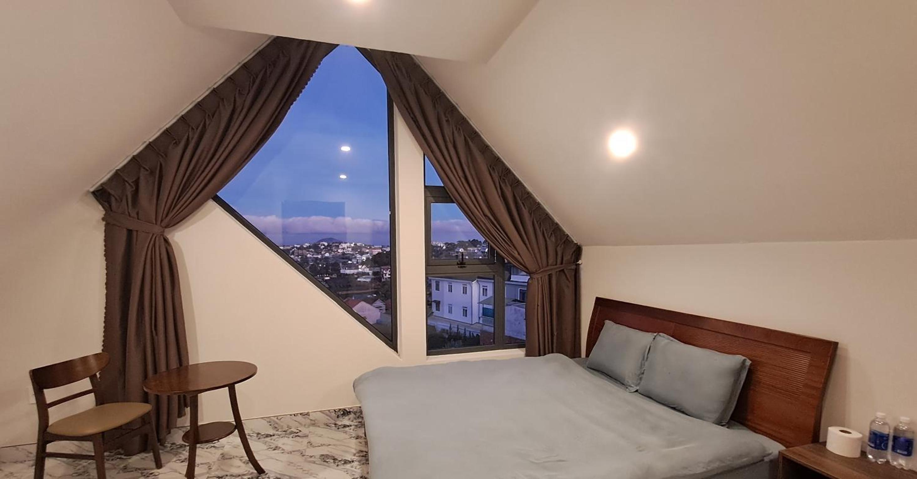 King Room With Mountain View