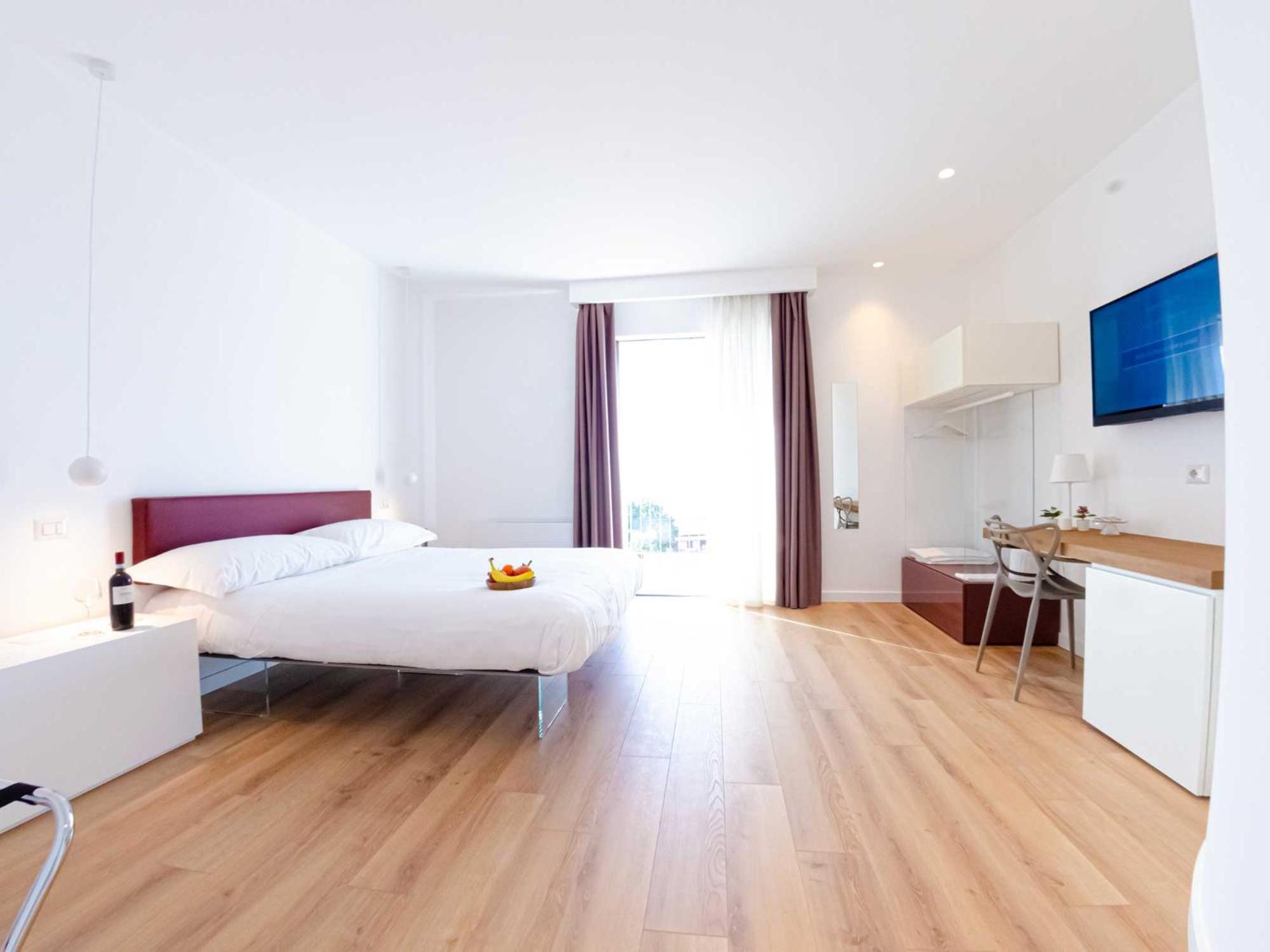 Junior Suite with Balcony