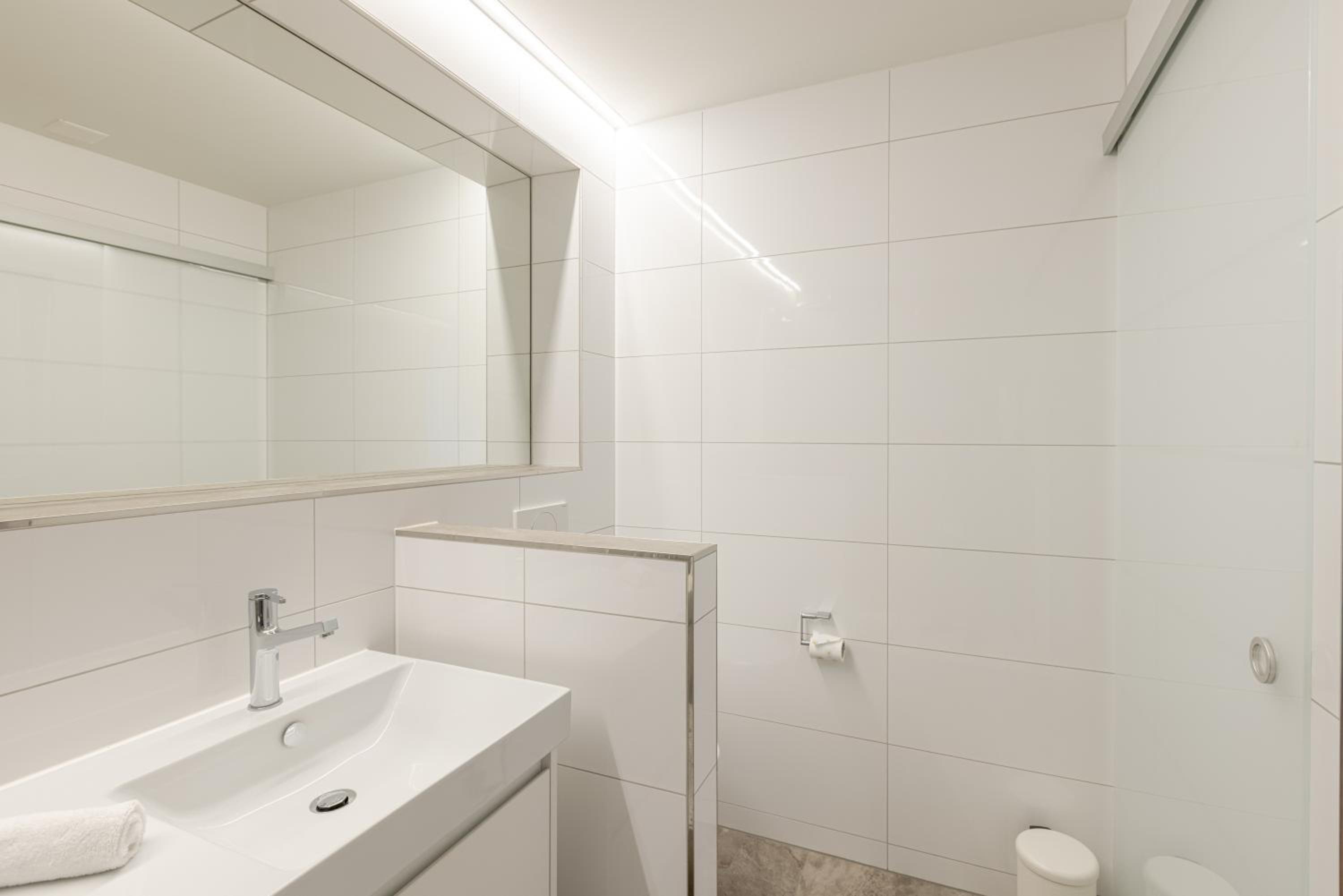 Double Room - Photo 29