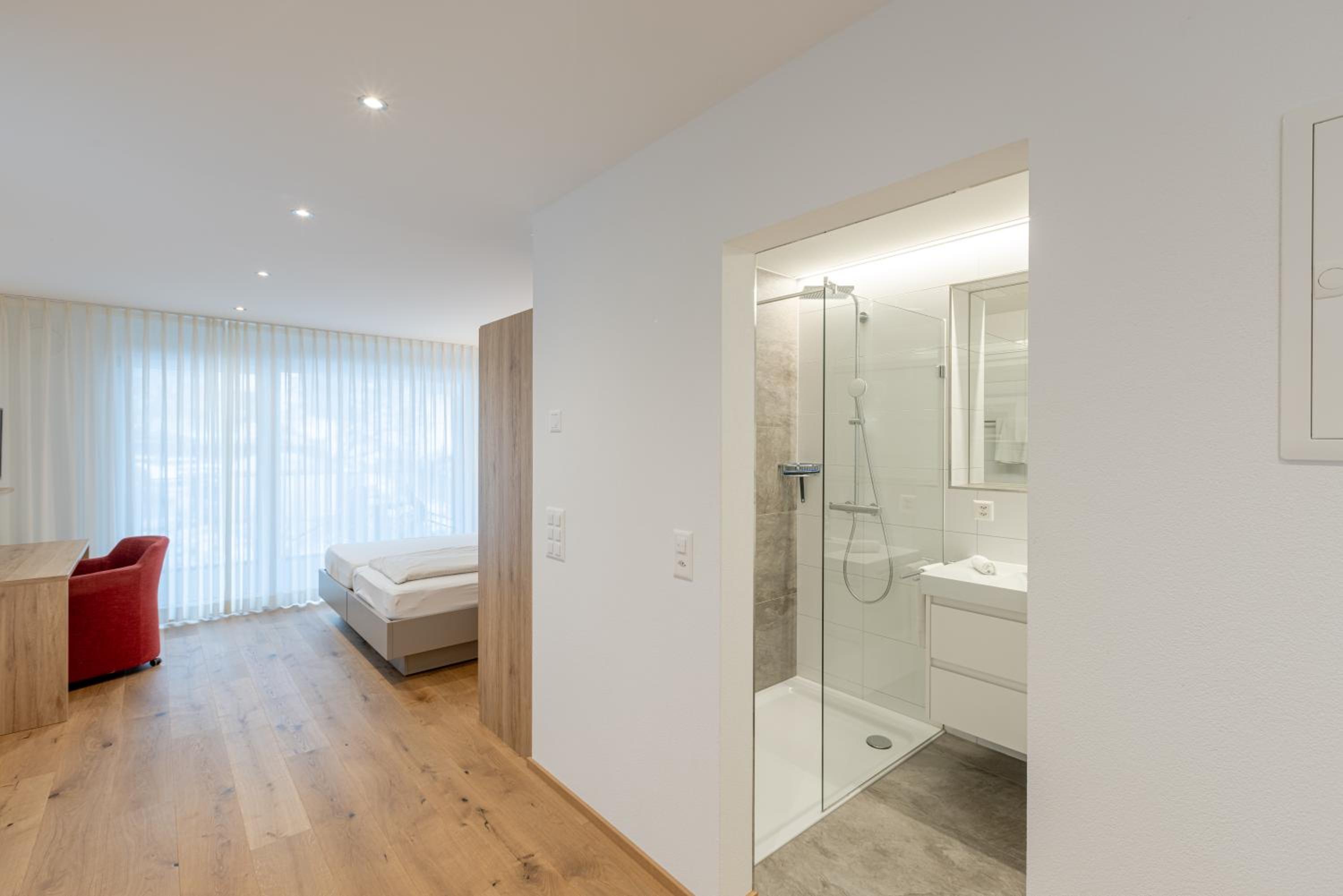 Double Room - Photo 11