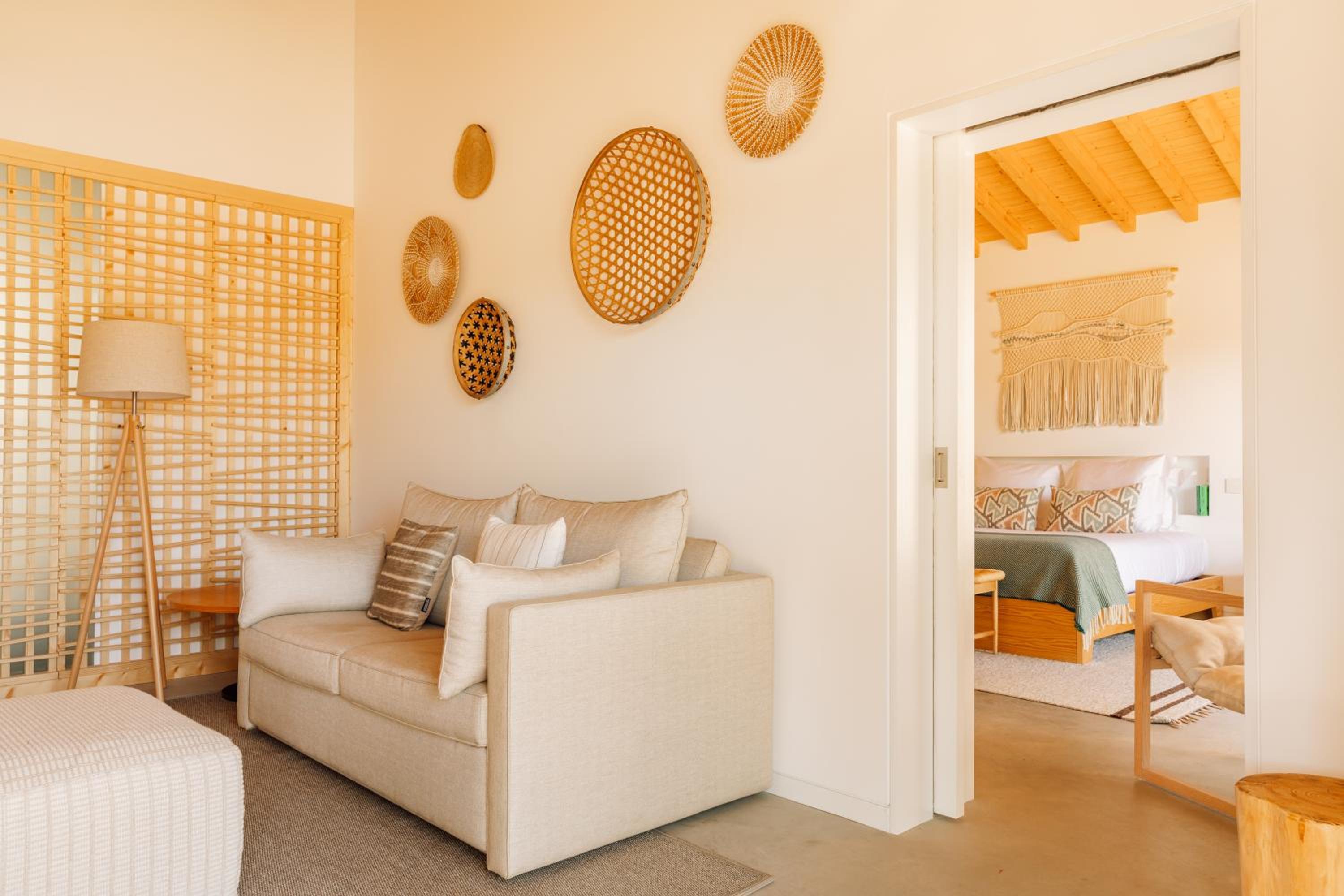 Suíte de Luxo com Pátio Externo
