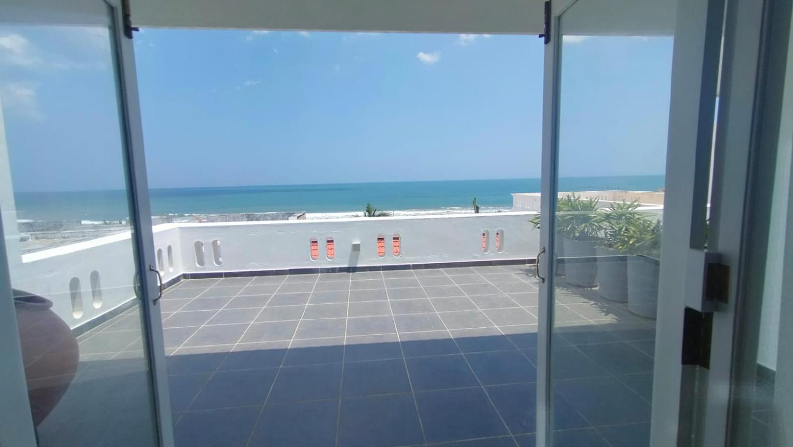 Suite with Balcony - Photo 6