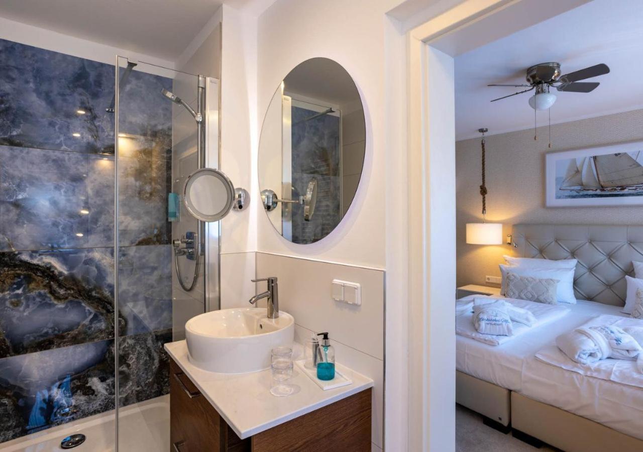 Standard Double Room with Sea View photo 3