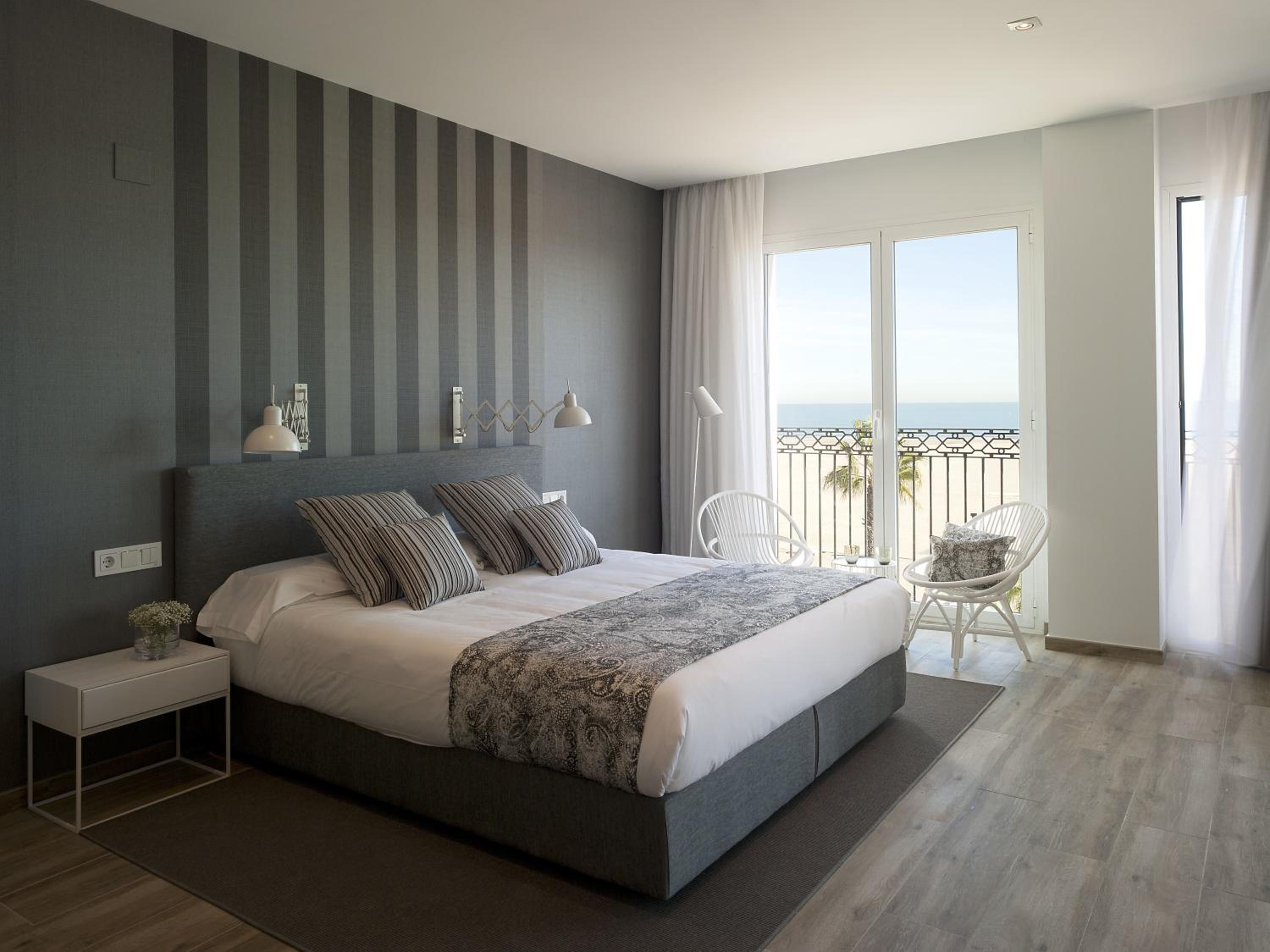 Suite Junior con vista al mar.