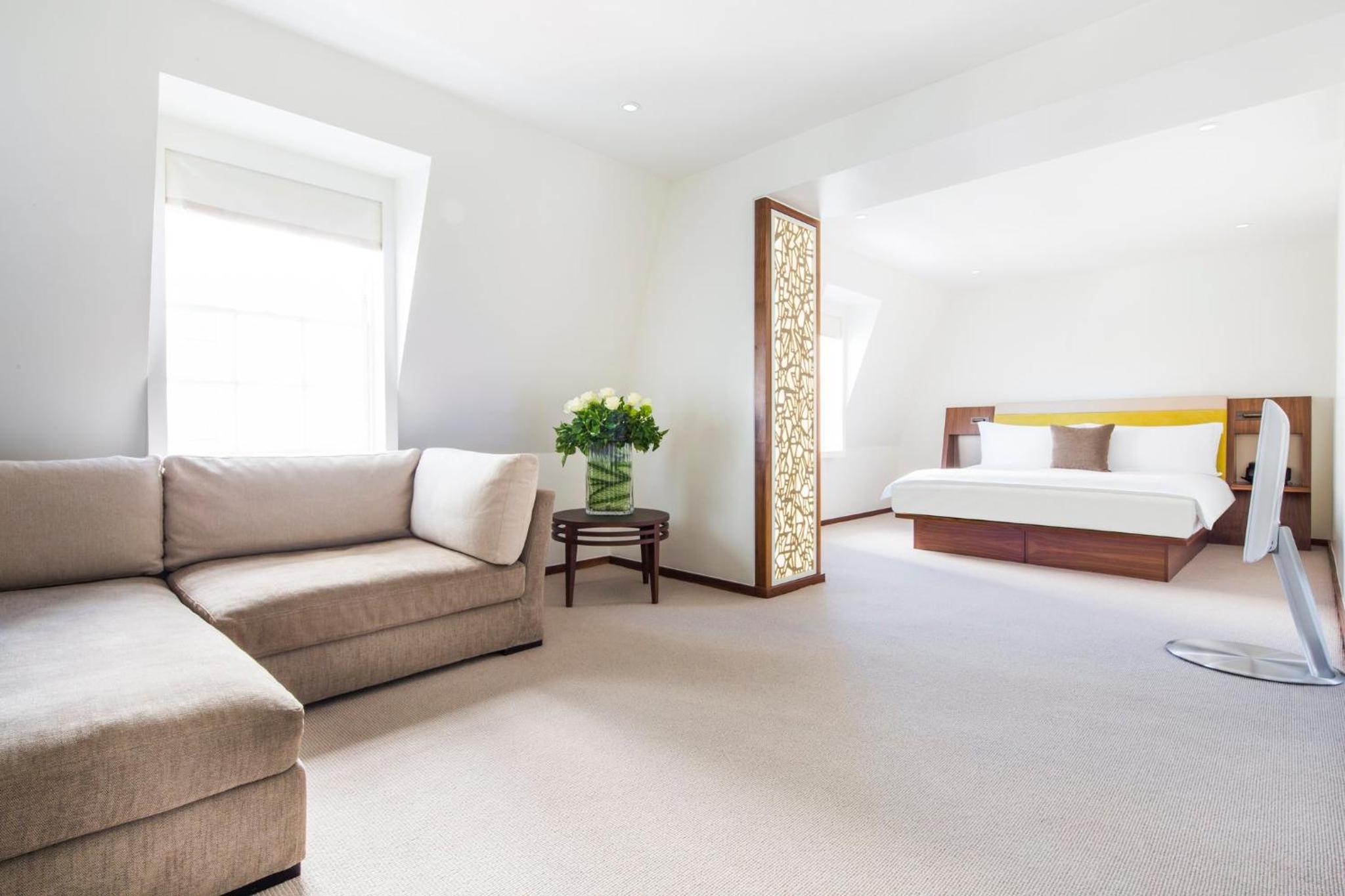 Junior City Suite