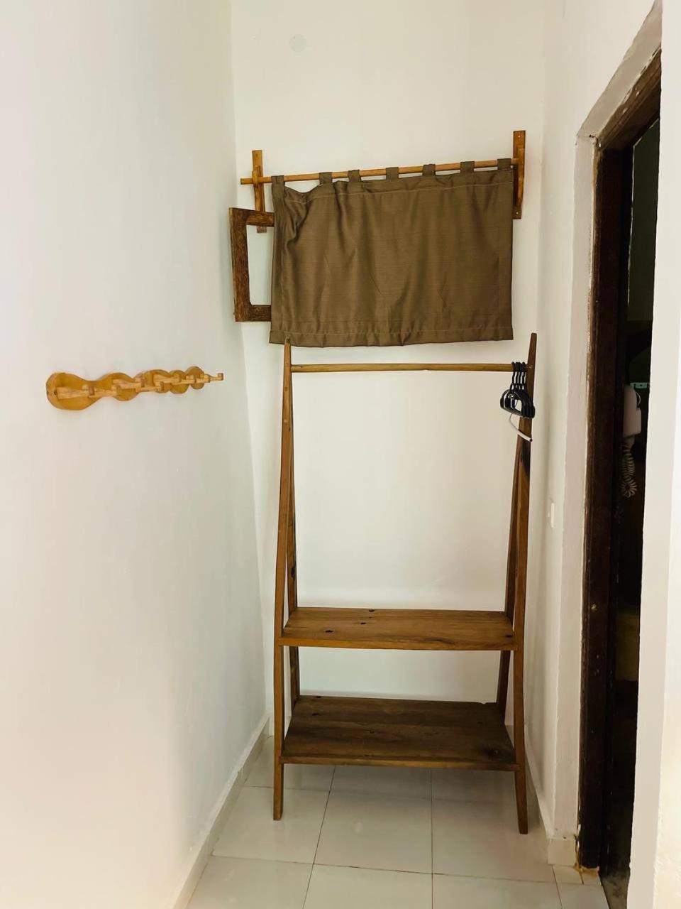 Deluxe Double Room - Photo 11