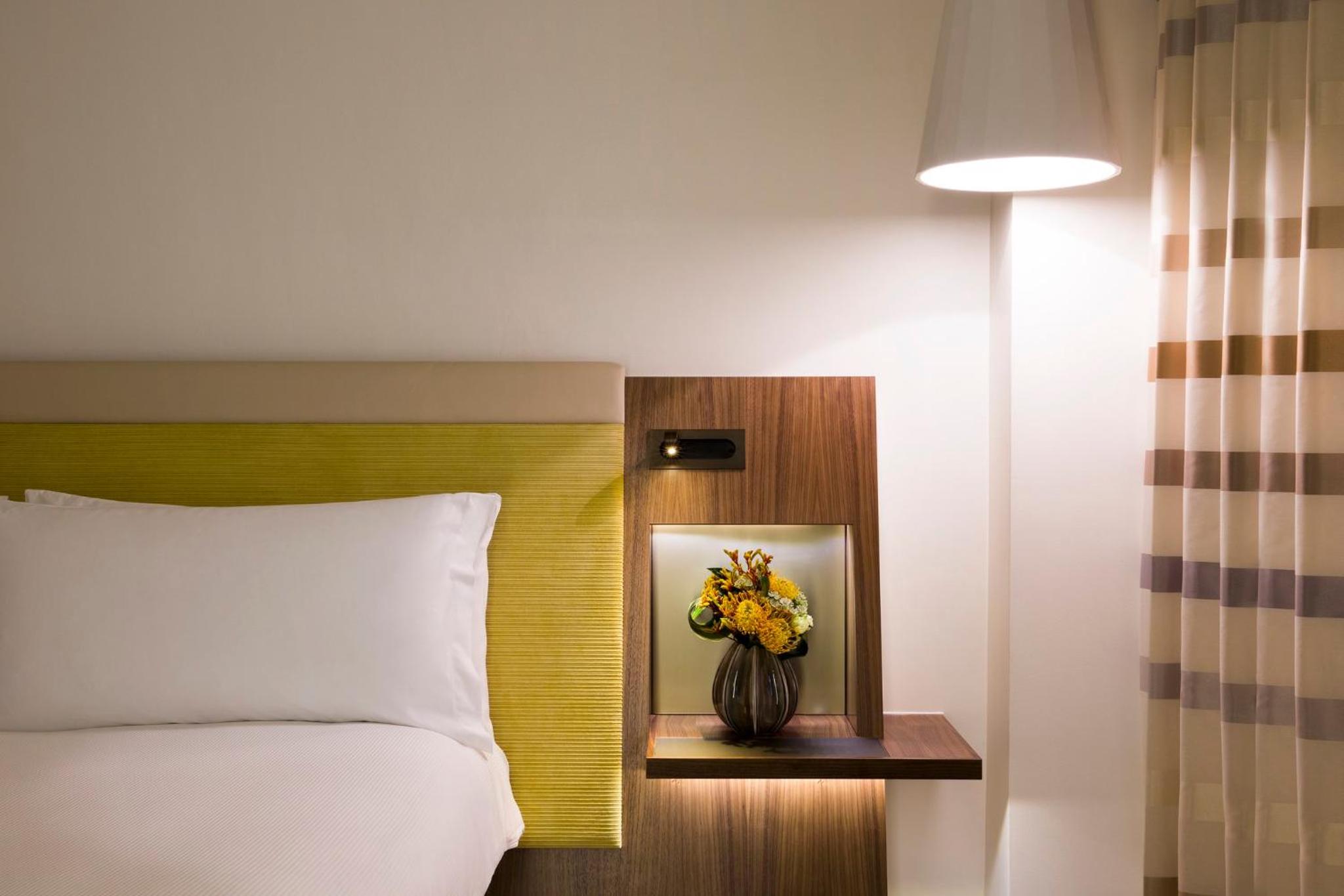 One-Bedroom City Suite