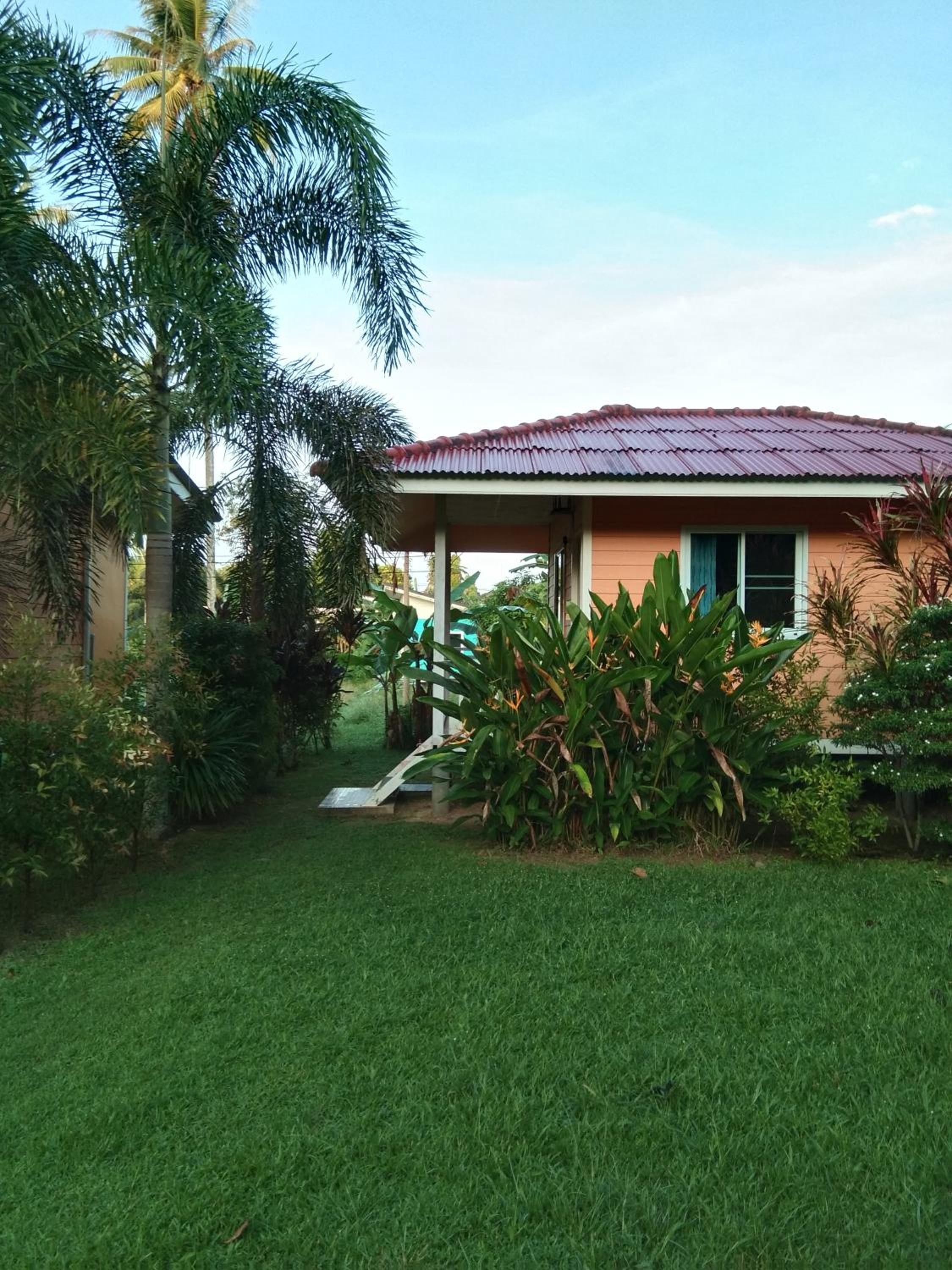 One-Bedroom House - Photo 3