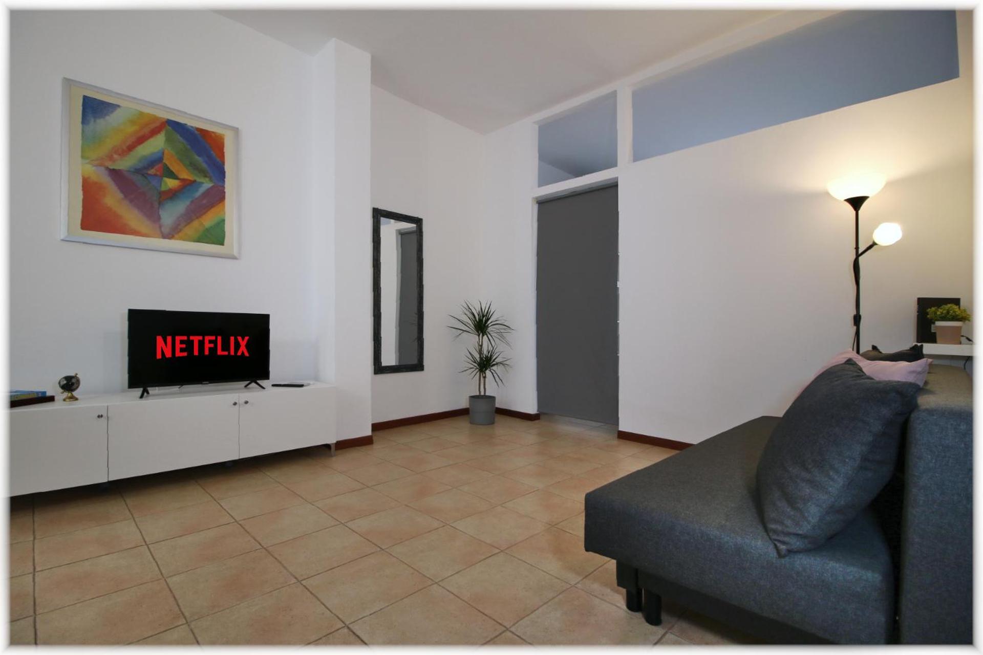 One-Bedroom Apartment