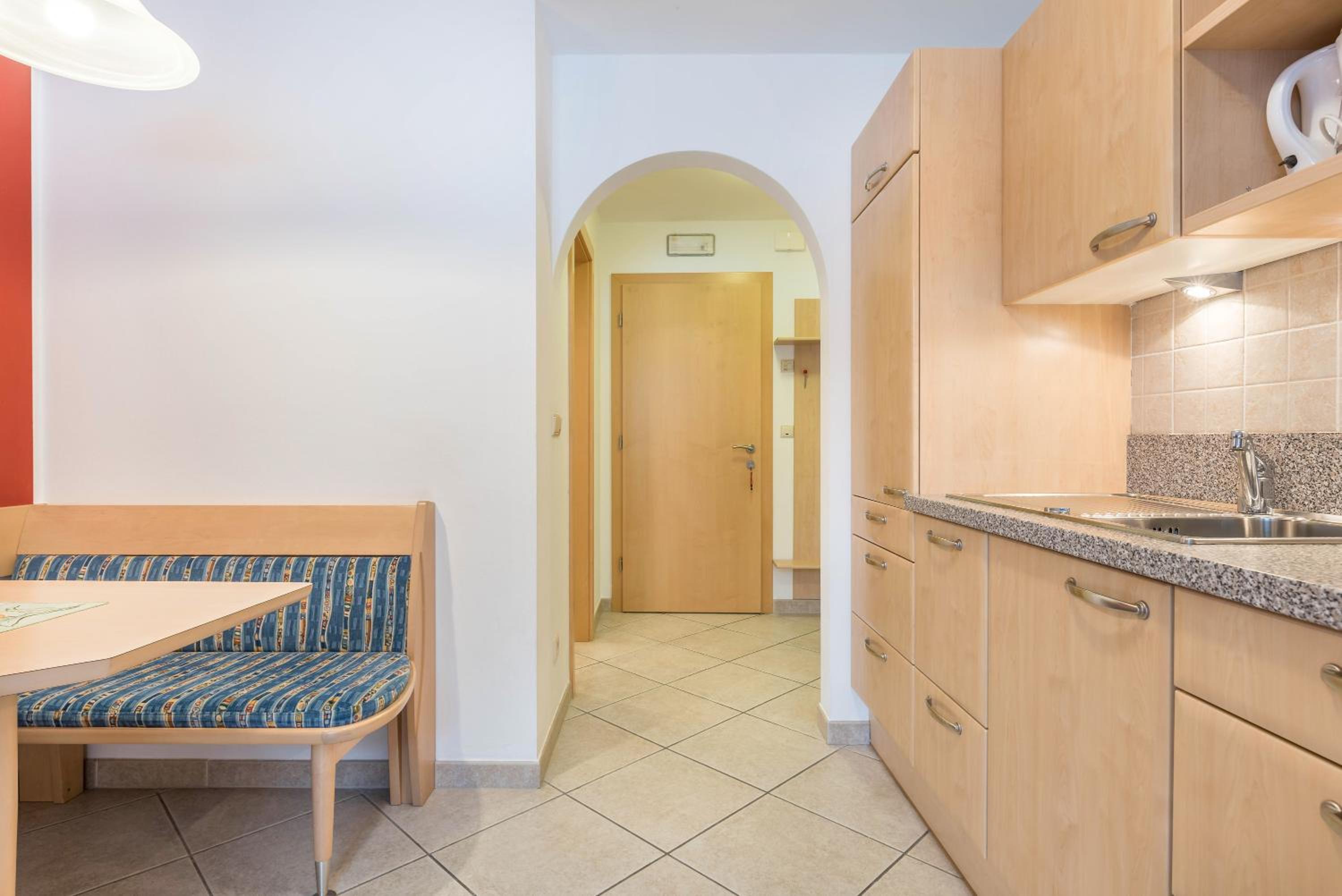 Superior One-Bedroom Apartment with Balcony photo 2