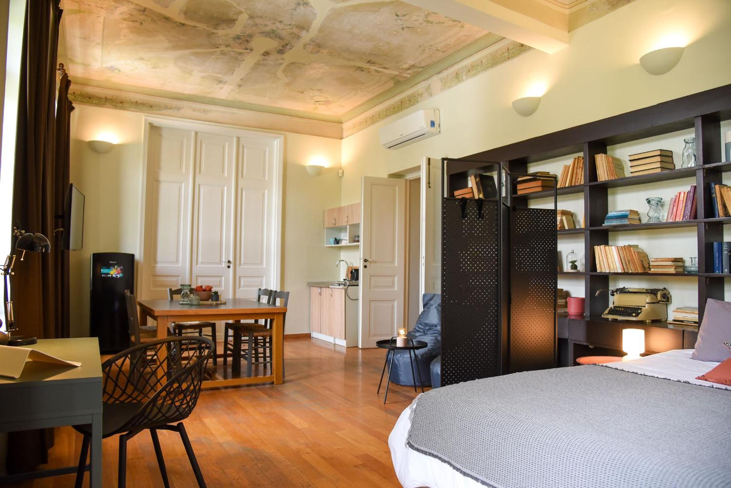 Superior Apartment photo 1