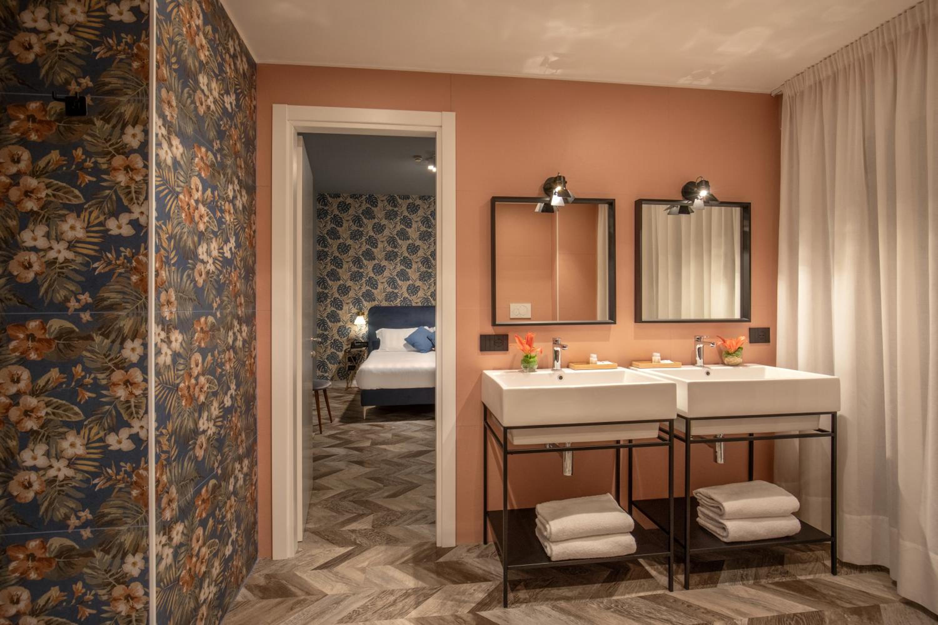 Suite with Terrace photo 2