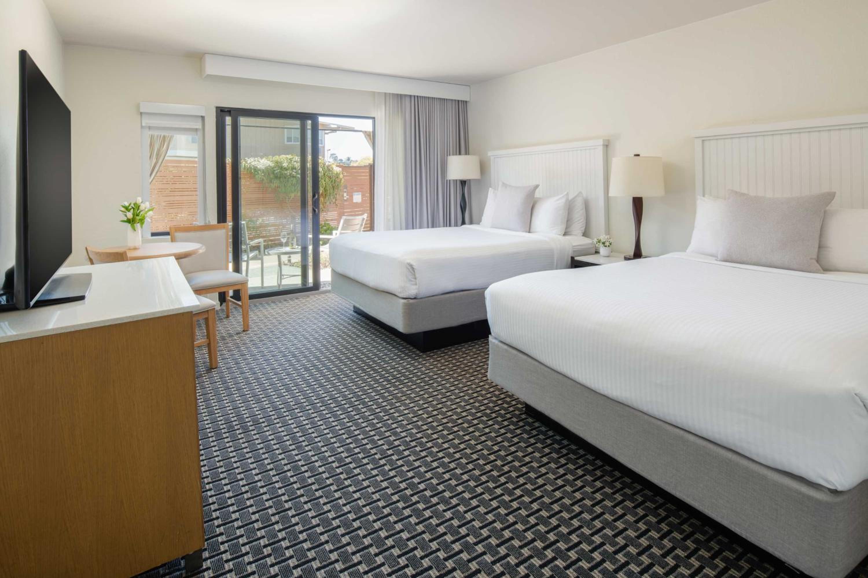 Superior Double Room - Photo 2