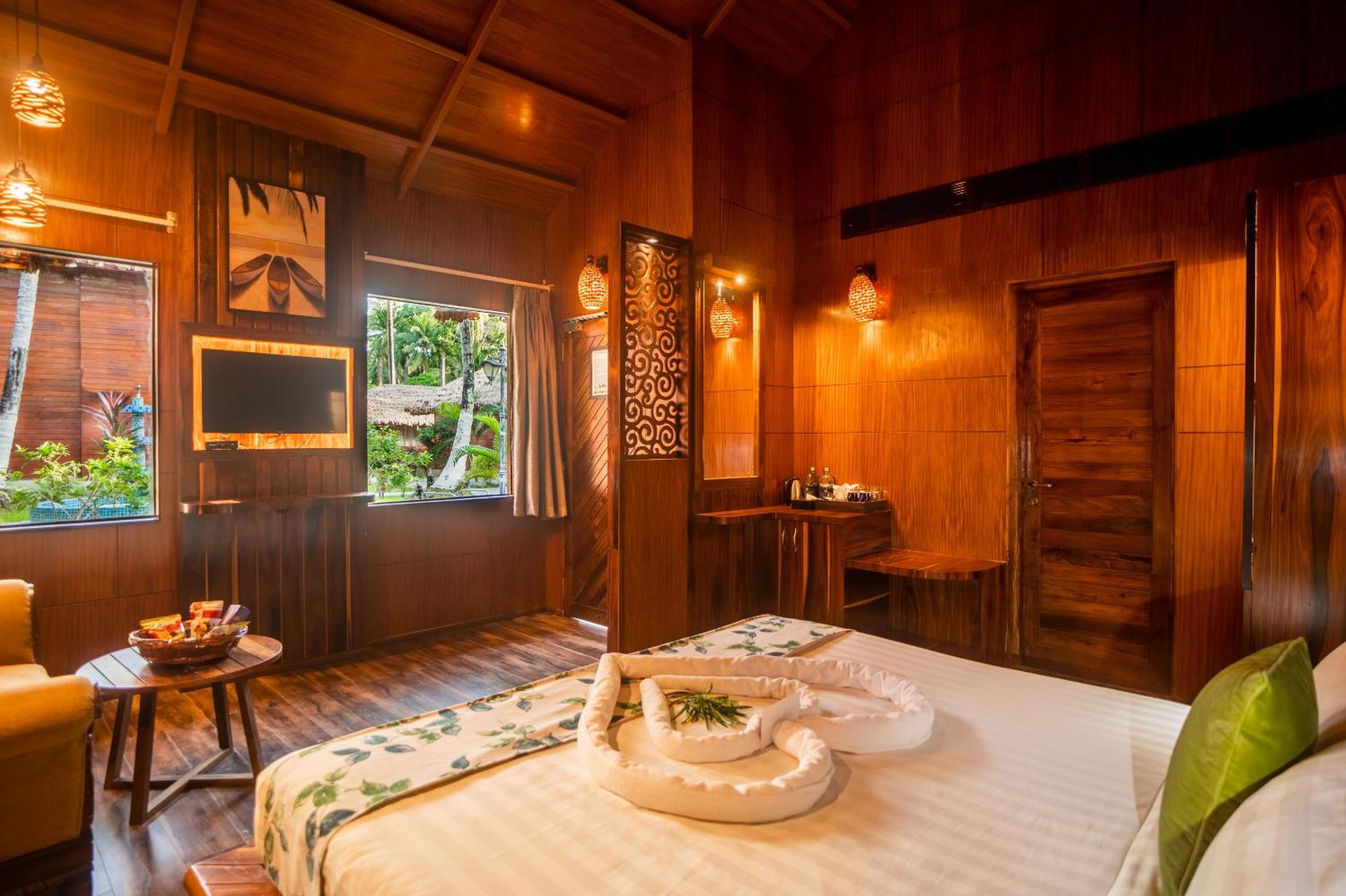 Coral Azure Garden View (10 % Discount On Dinner) Coral Azure Garden View (10 % Discount On Dinner)