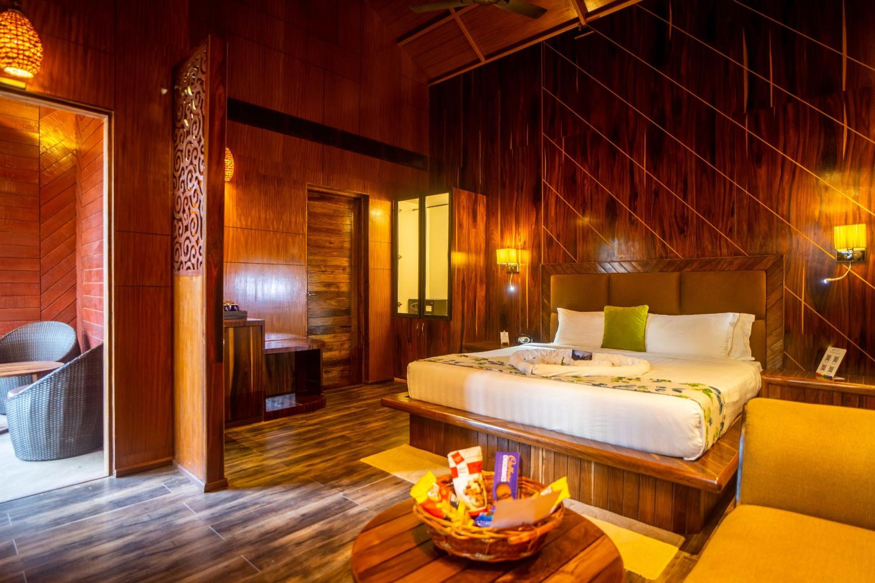 Coral Azure Garden View (10 % Discount On Dinner) Coral Azure Garden View (10 % Discount On Dinner)