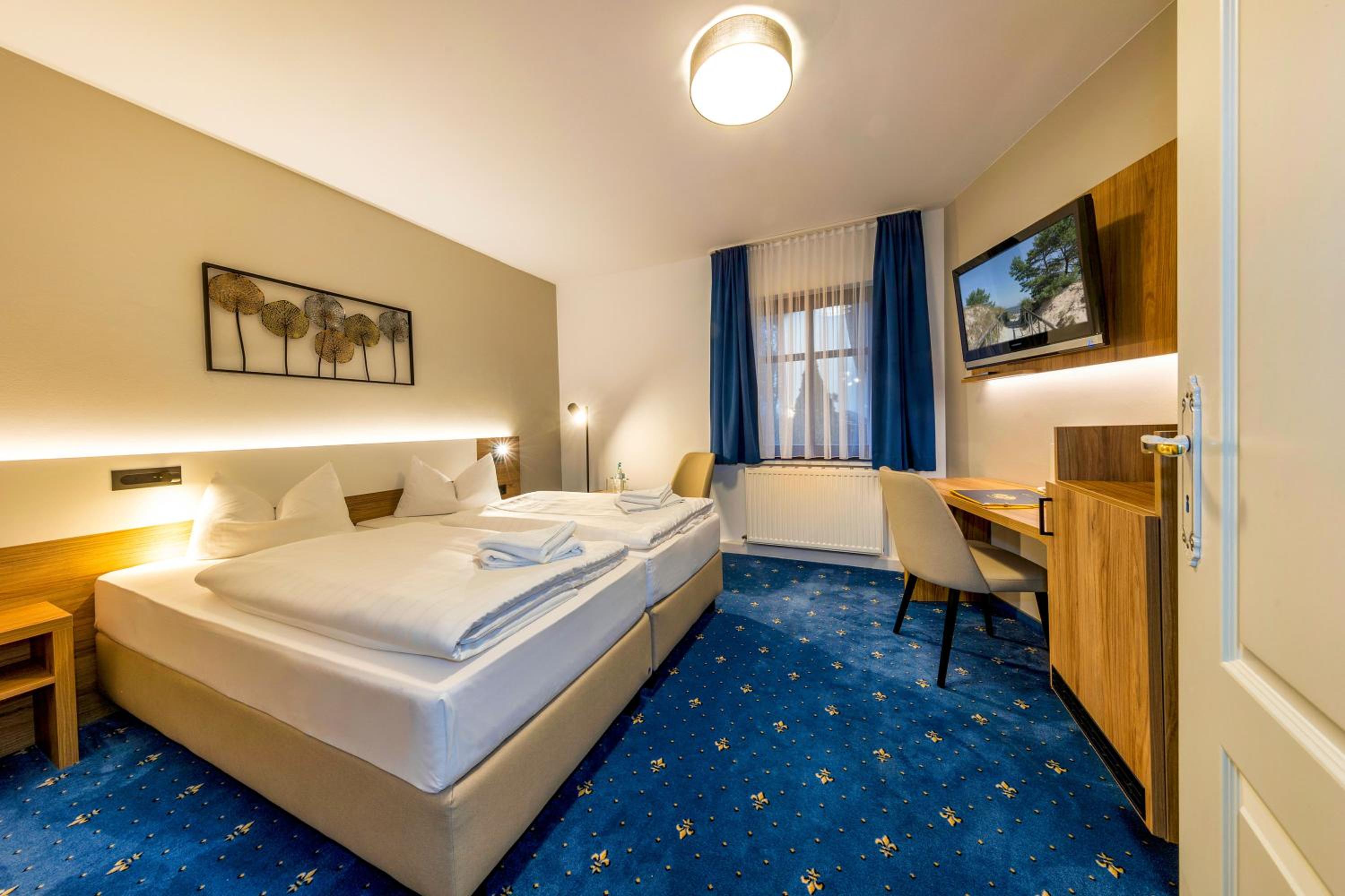 Double Room - Photo 4
