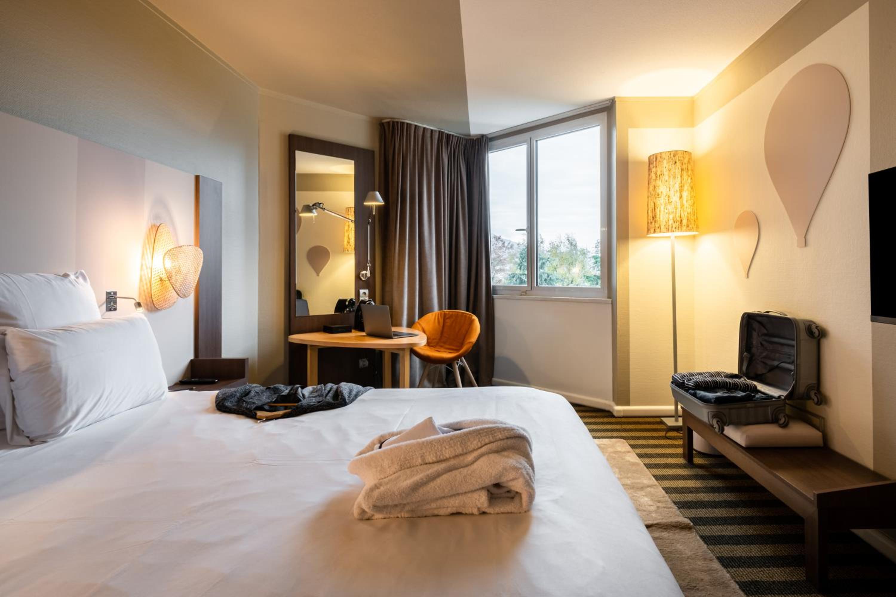 Superior Double Room - Photo 2