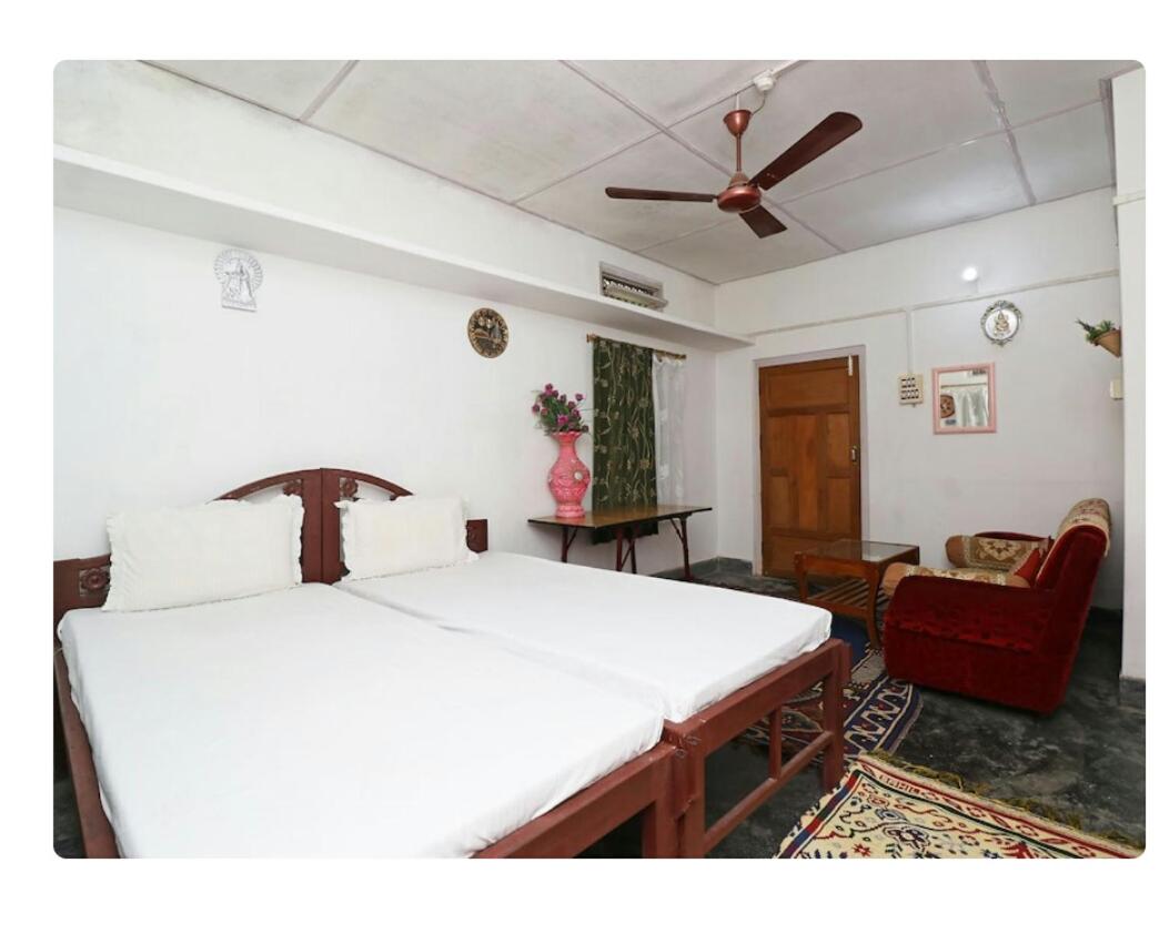 Double or Twin Room with Private Bathroom