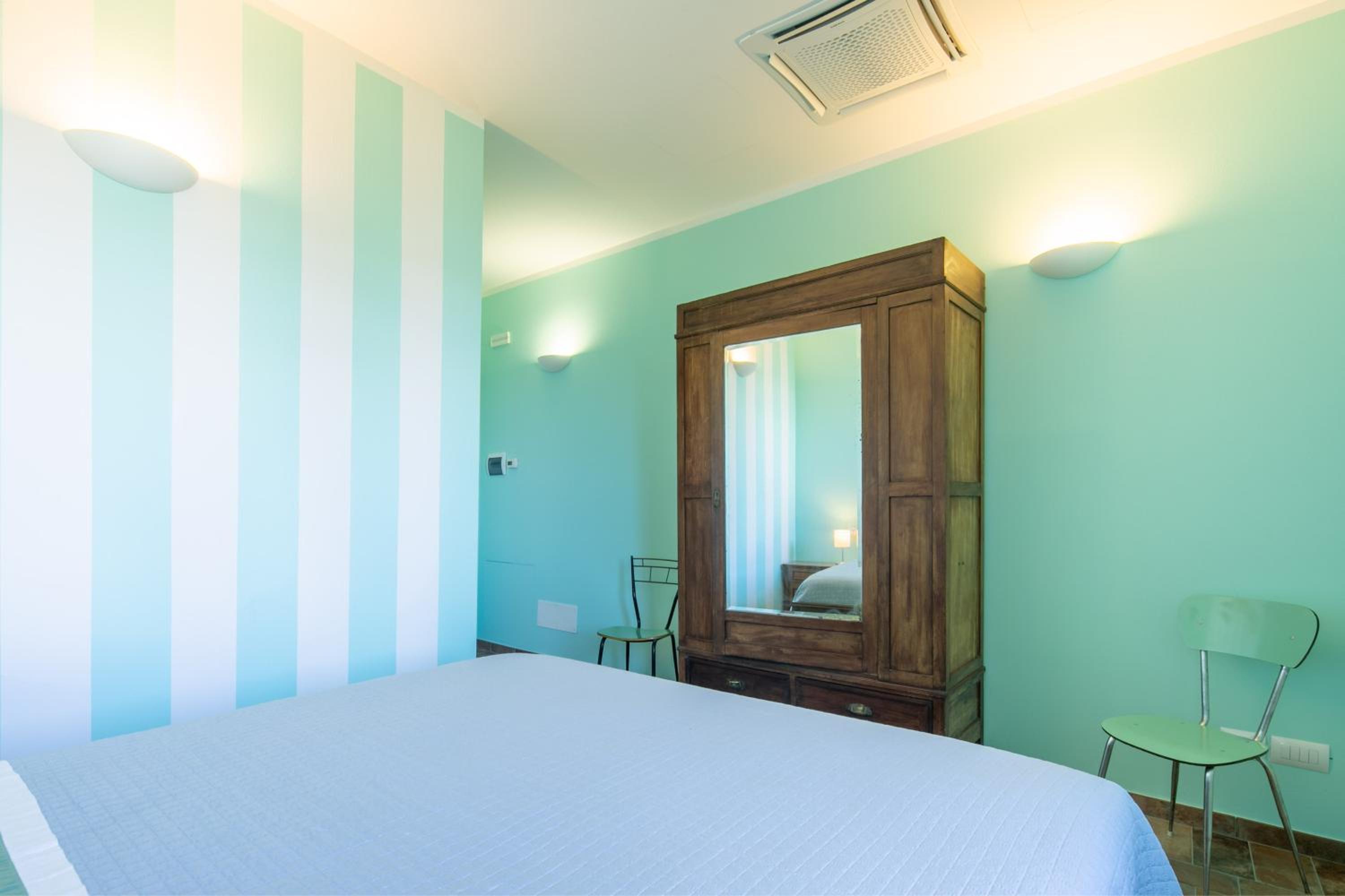 Villa photo 3