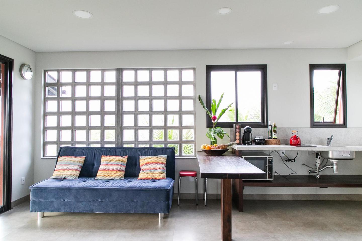 Studio with Ocean View - Photo 4