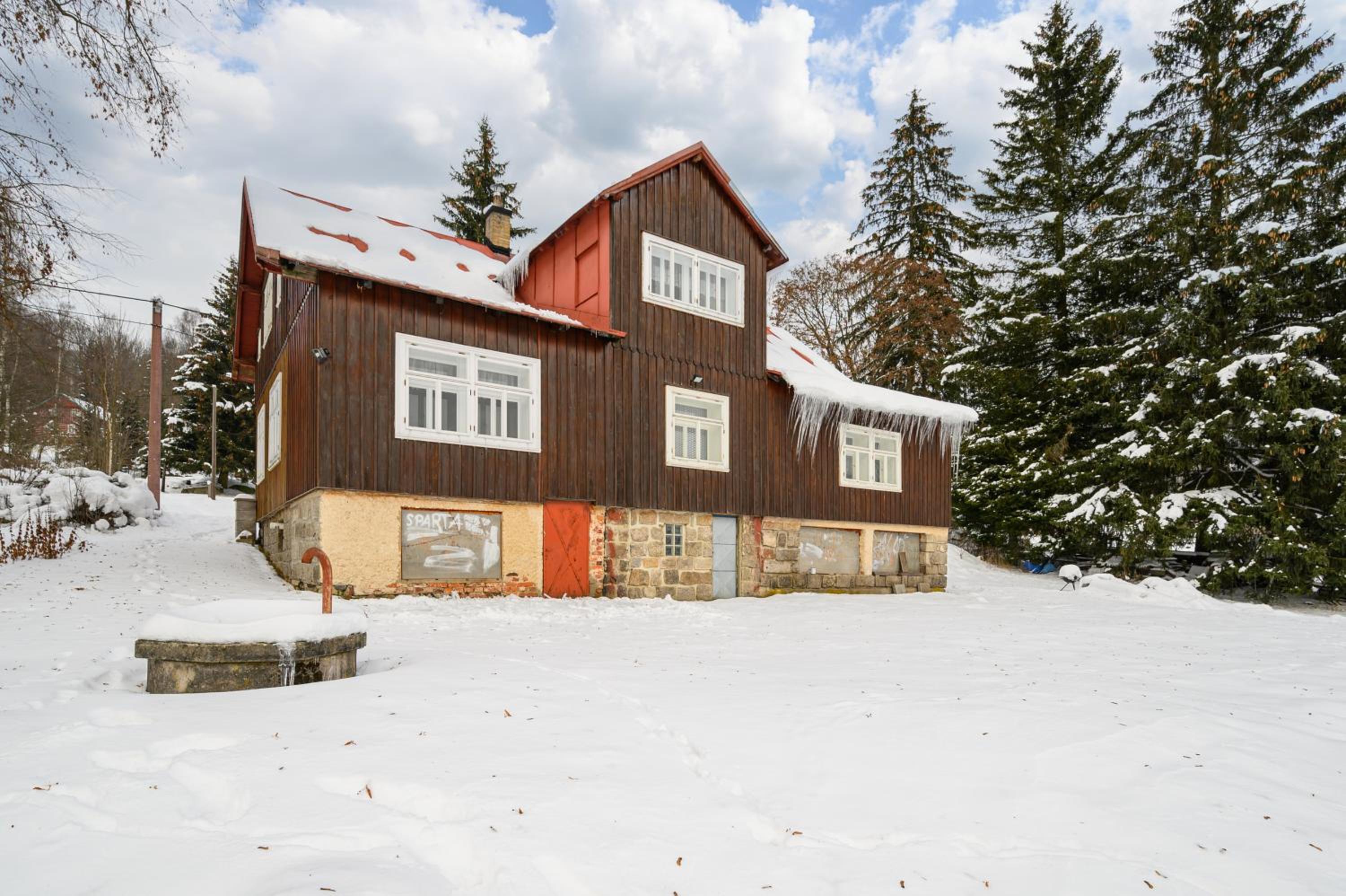 Chalet photo 2