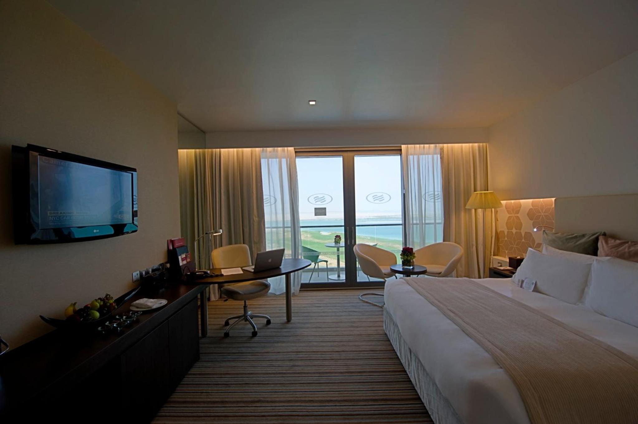 Standard King Room With Sea View - Smoking