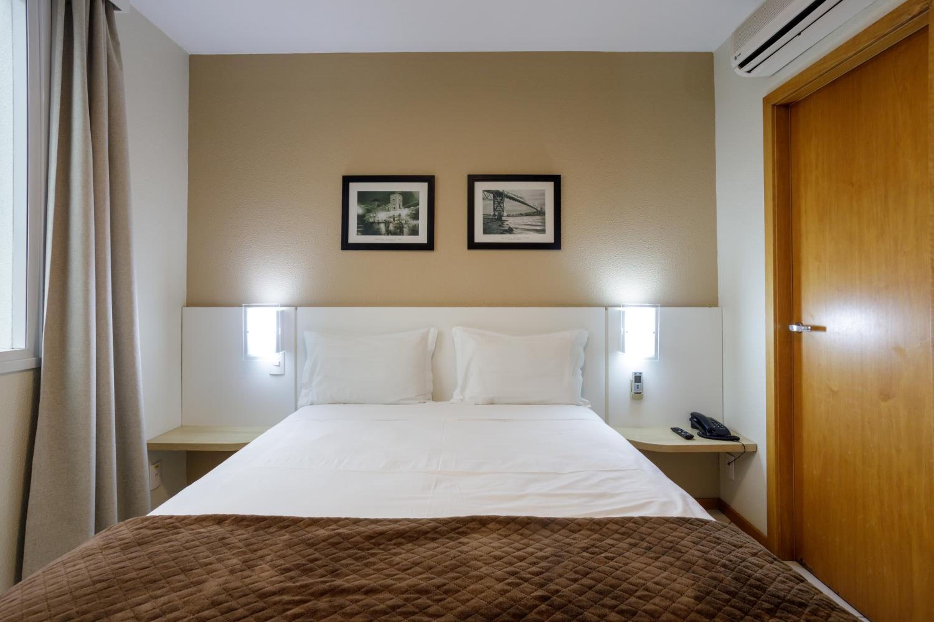 Standard Double Room - Photo 4