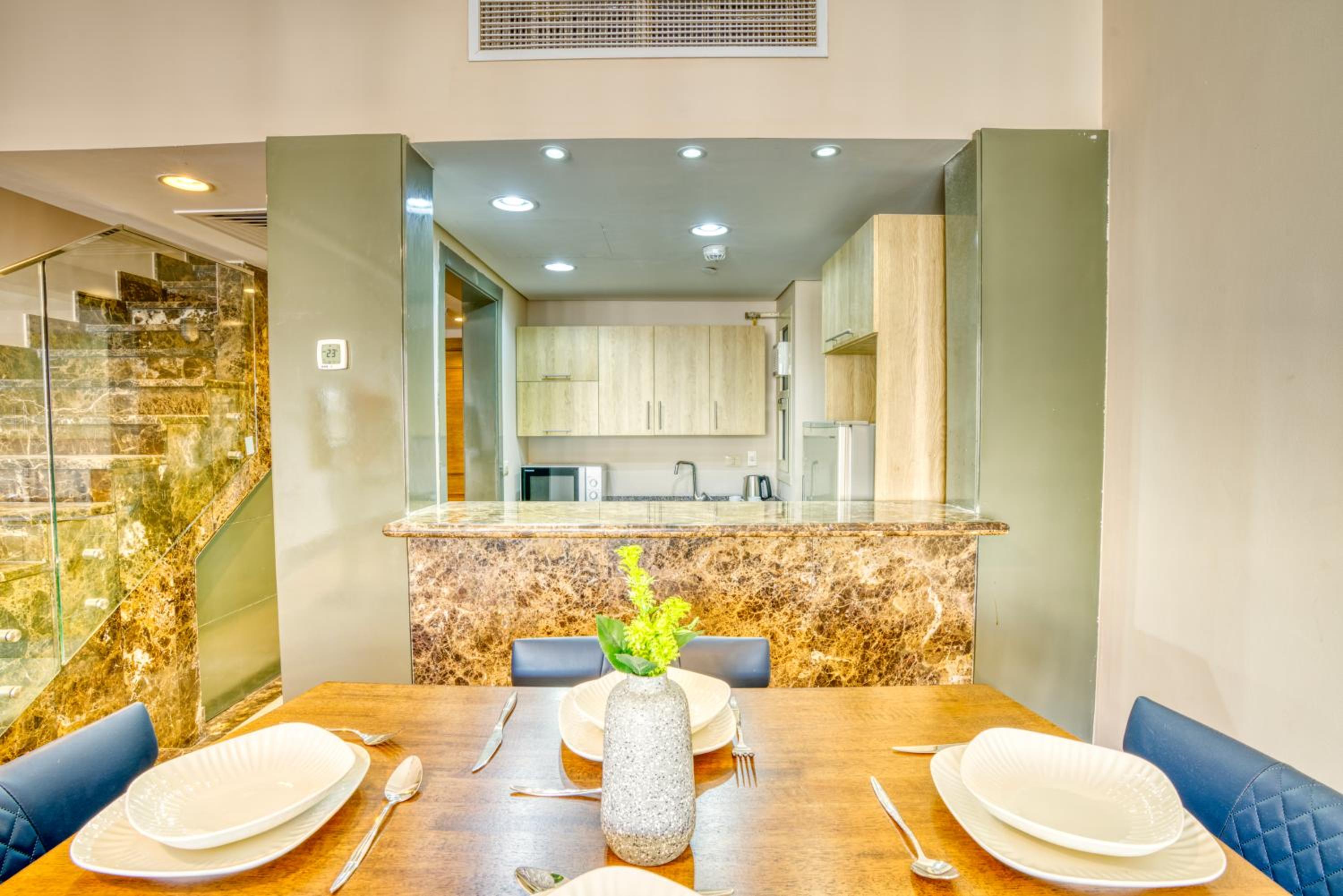 Apartamento com Vista para a Piscina