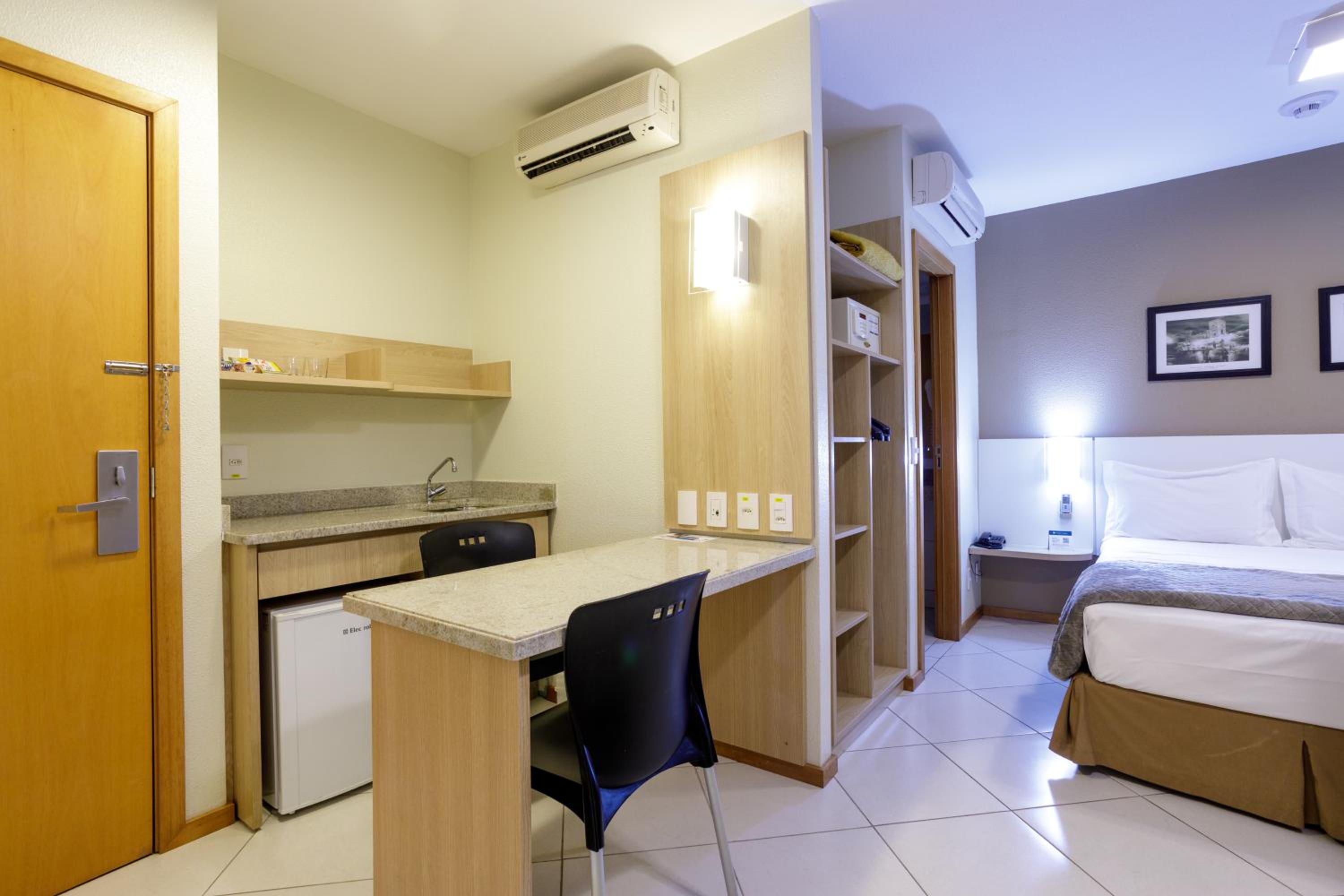 Superior Double Room with double bed - Photo 3