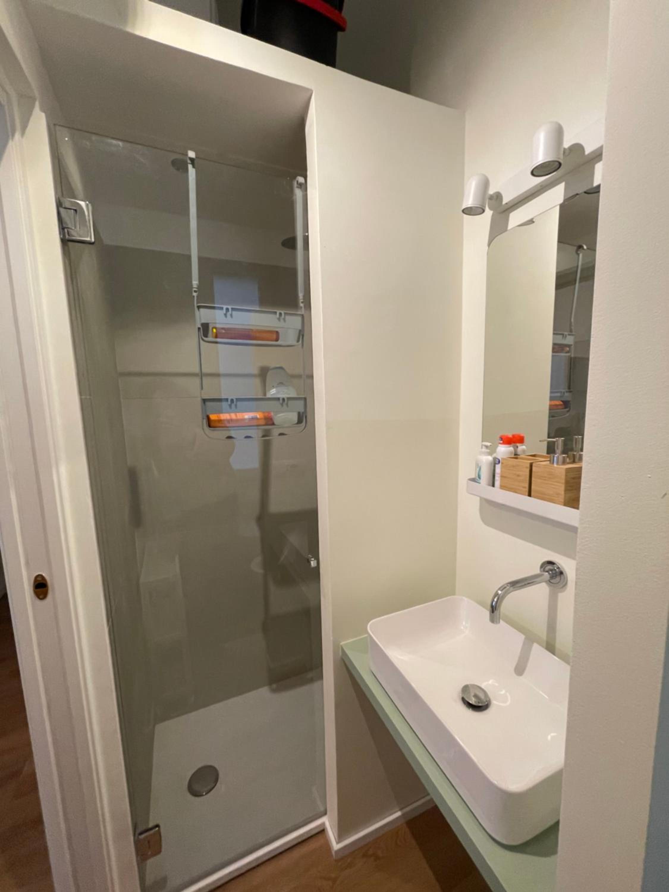 One-Bedroom Apartment - Photo 11