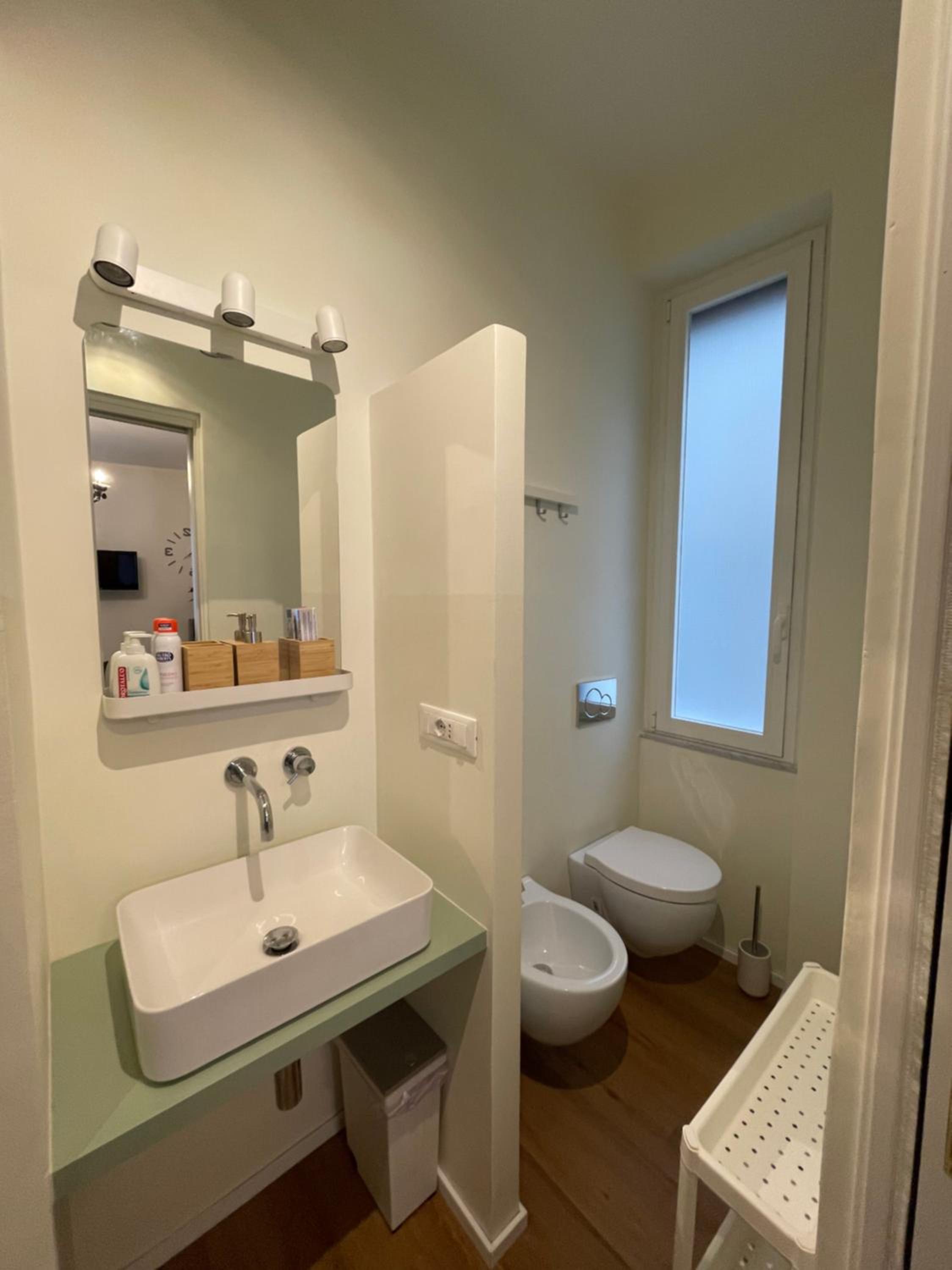 One-Bedroom Apartment - Photo 16