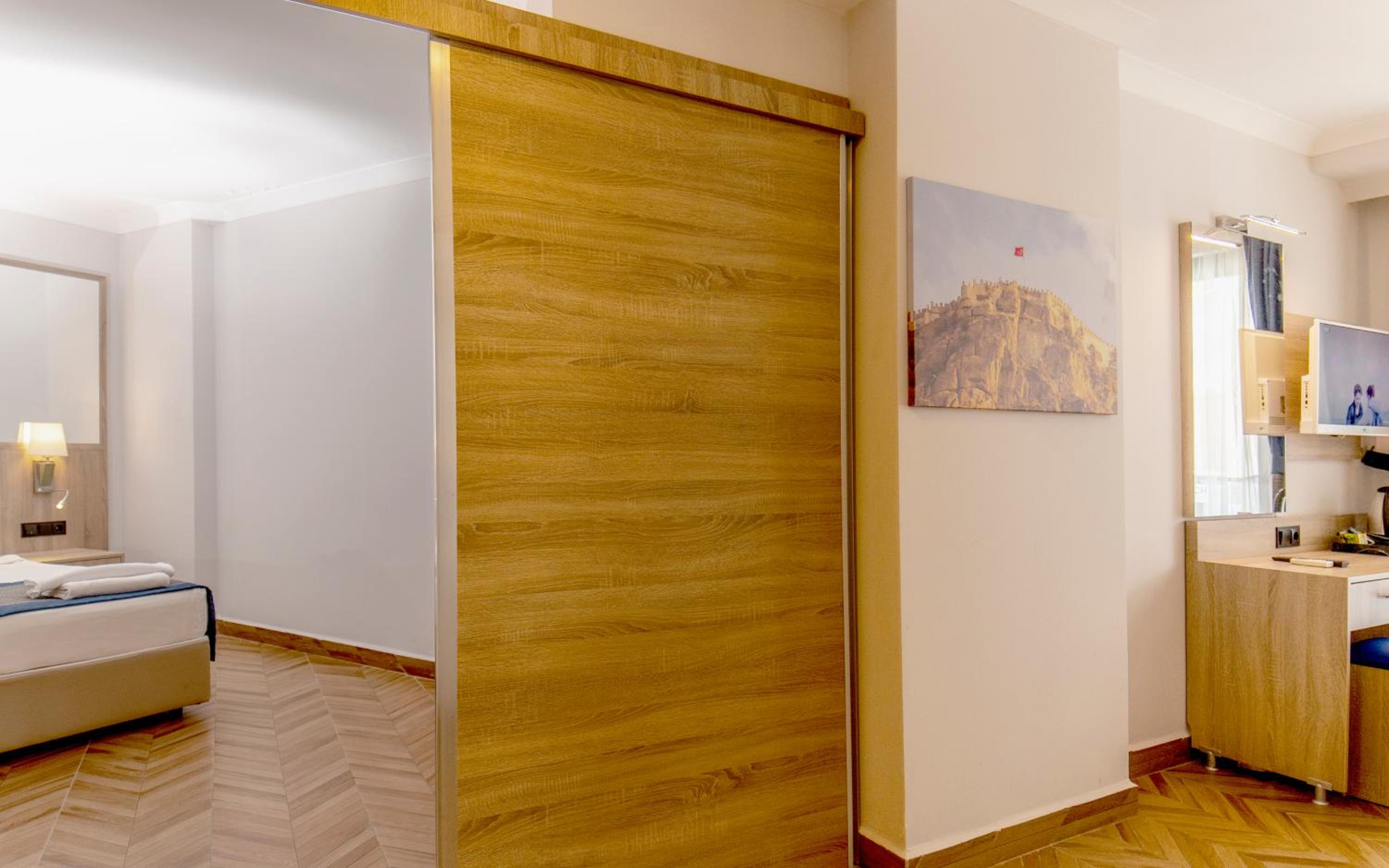 Standard Quadruple Room photo 2
