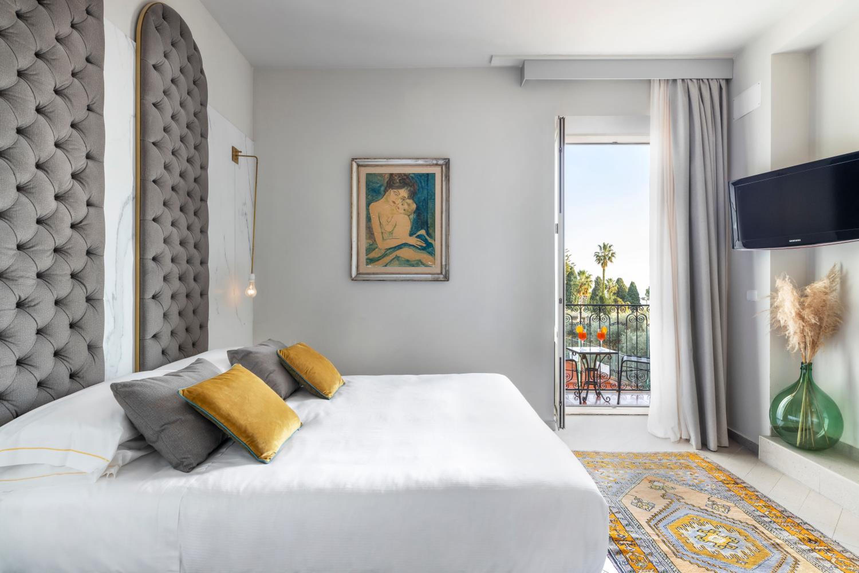 Standard Double or Twin Room with Garden View photo 1